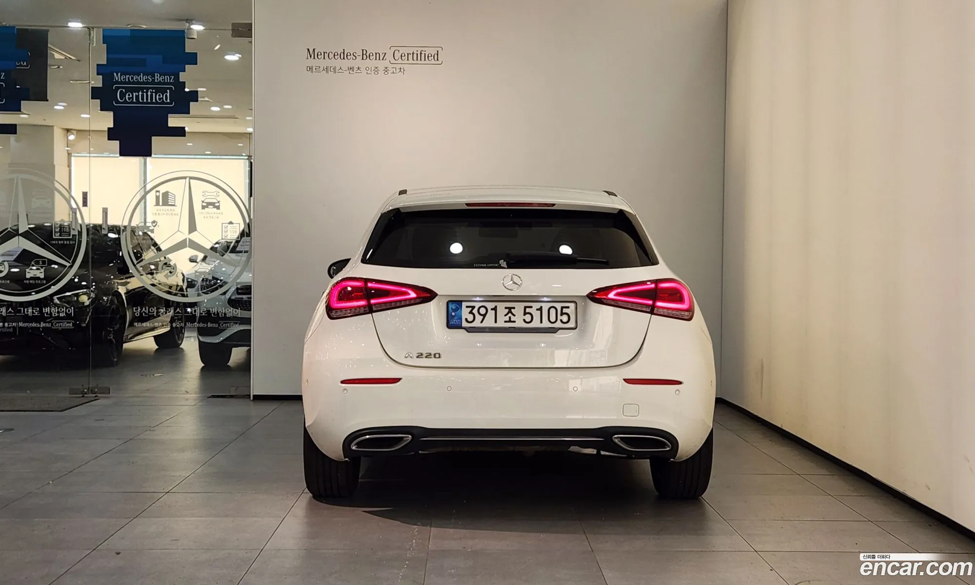 Mercedes-Benz A-Klasse A220 Hatchback 2023 - фотография 17434185