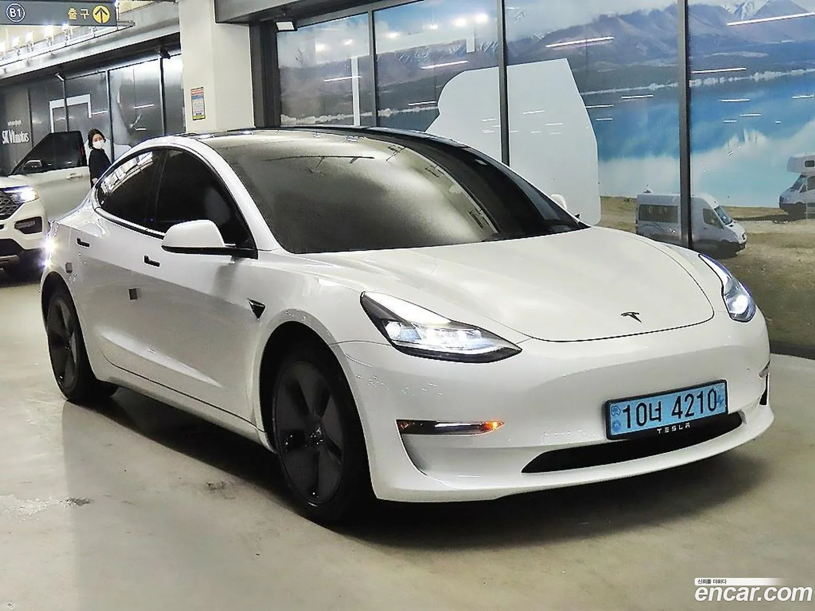 Tesla Model 3 I Long Range 2021 - фотография 15678378