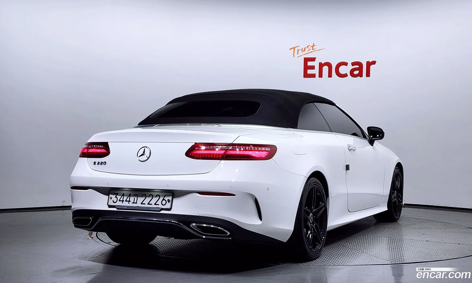 Mercedes-Benz E-Klasse V W213 S213 C238 E220D Cabriolet 2019 - фотография 17258081