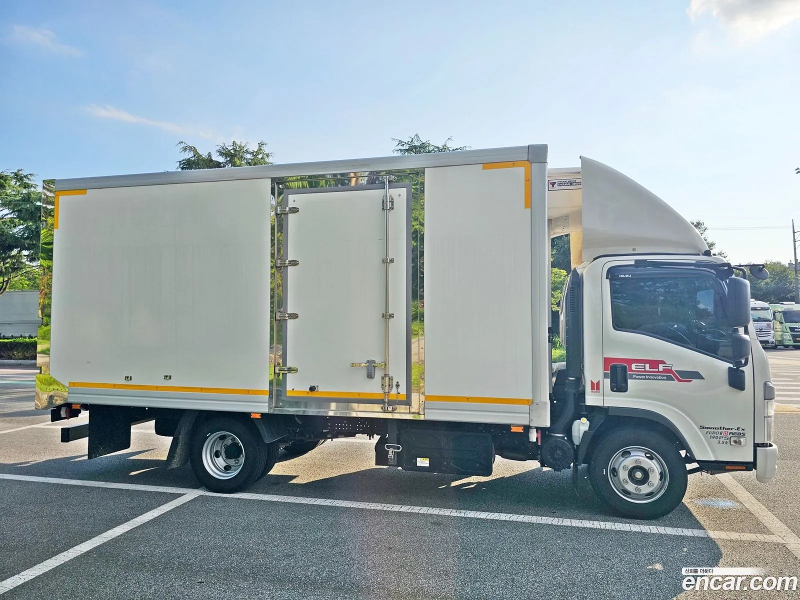 Isuzu Elf Refrigeration Tower 35 Tons - фотография 3507844
