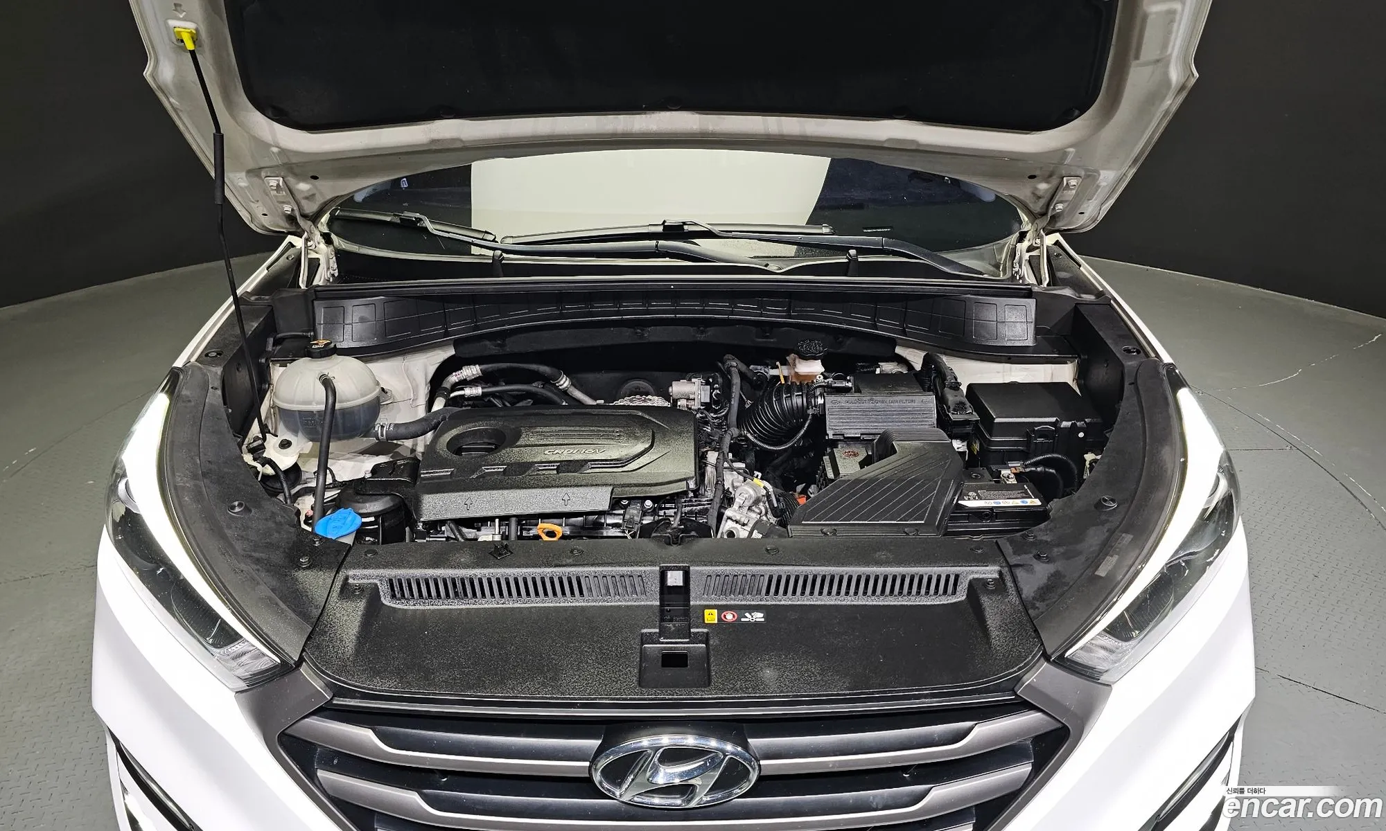 Hyundai Tucson Iii Diesel 17 2Wd 2016 - фотография 17005234