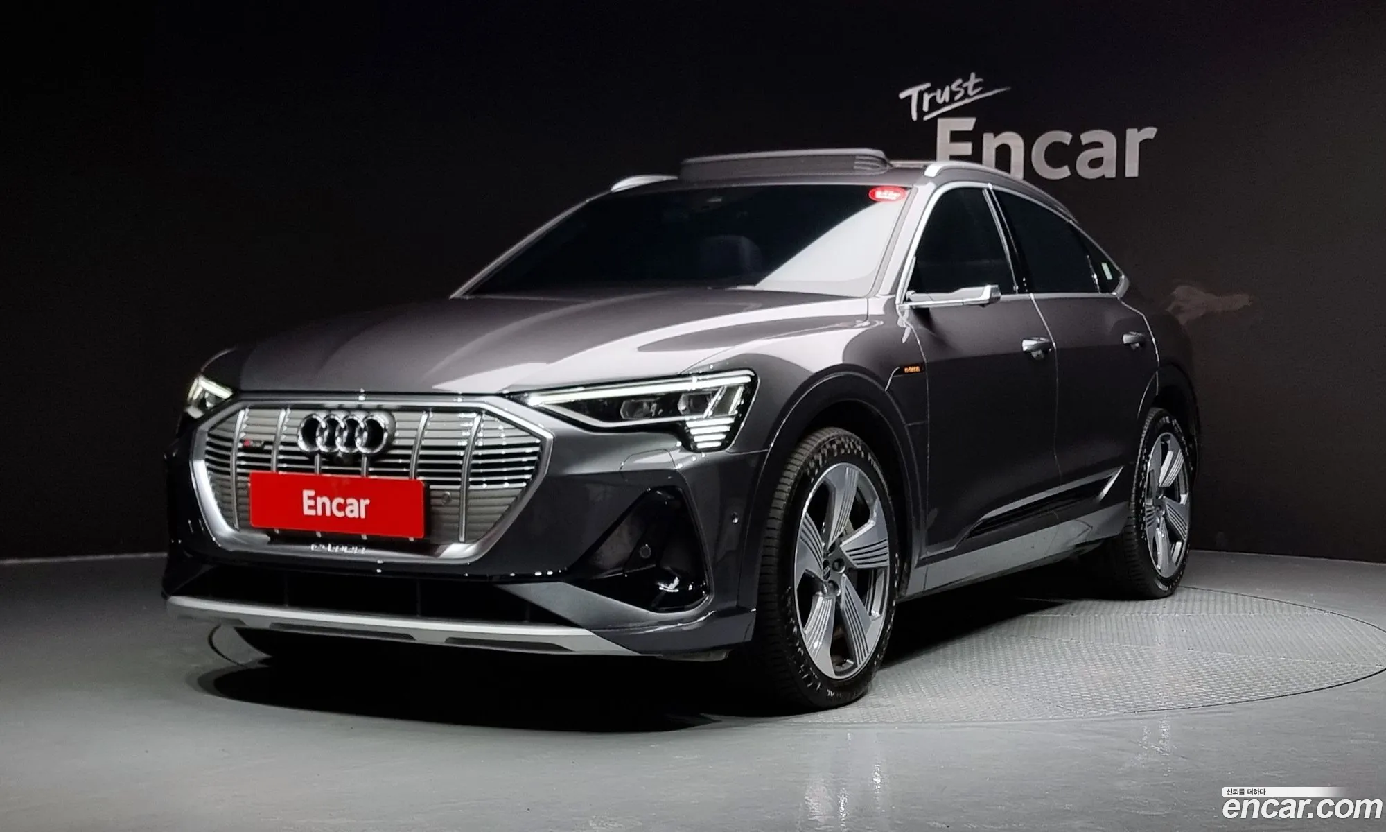 Audi E-Tron I 55 Quattro Sportback 2021 - фотография 7533782