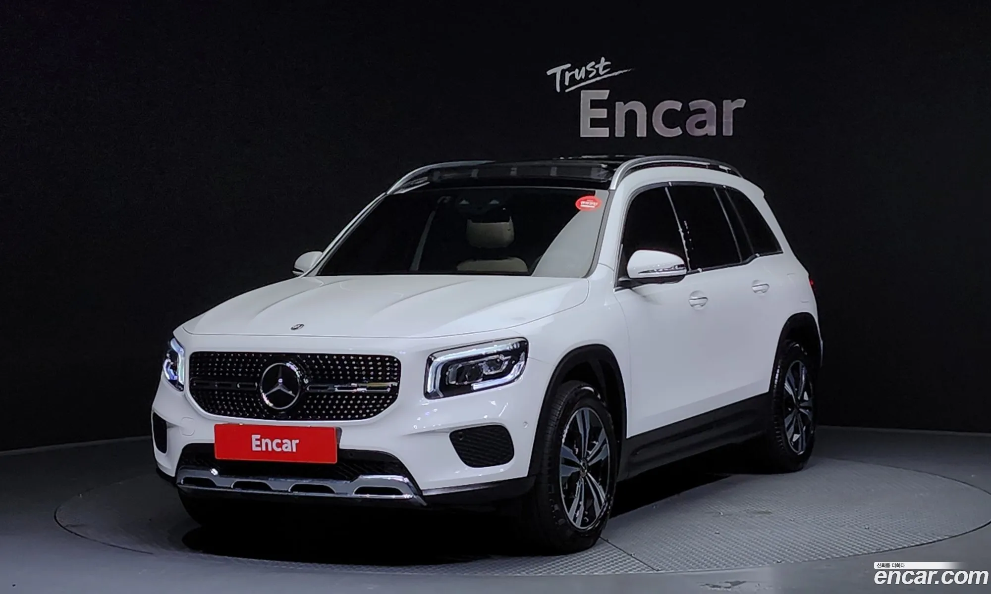 Mercedes-Benz Glb Glb200 D 2023 - фотография 17282381