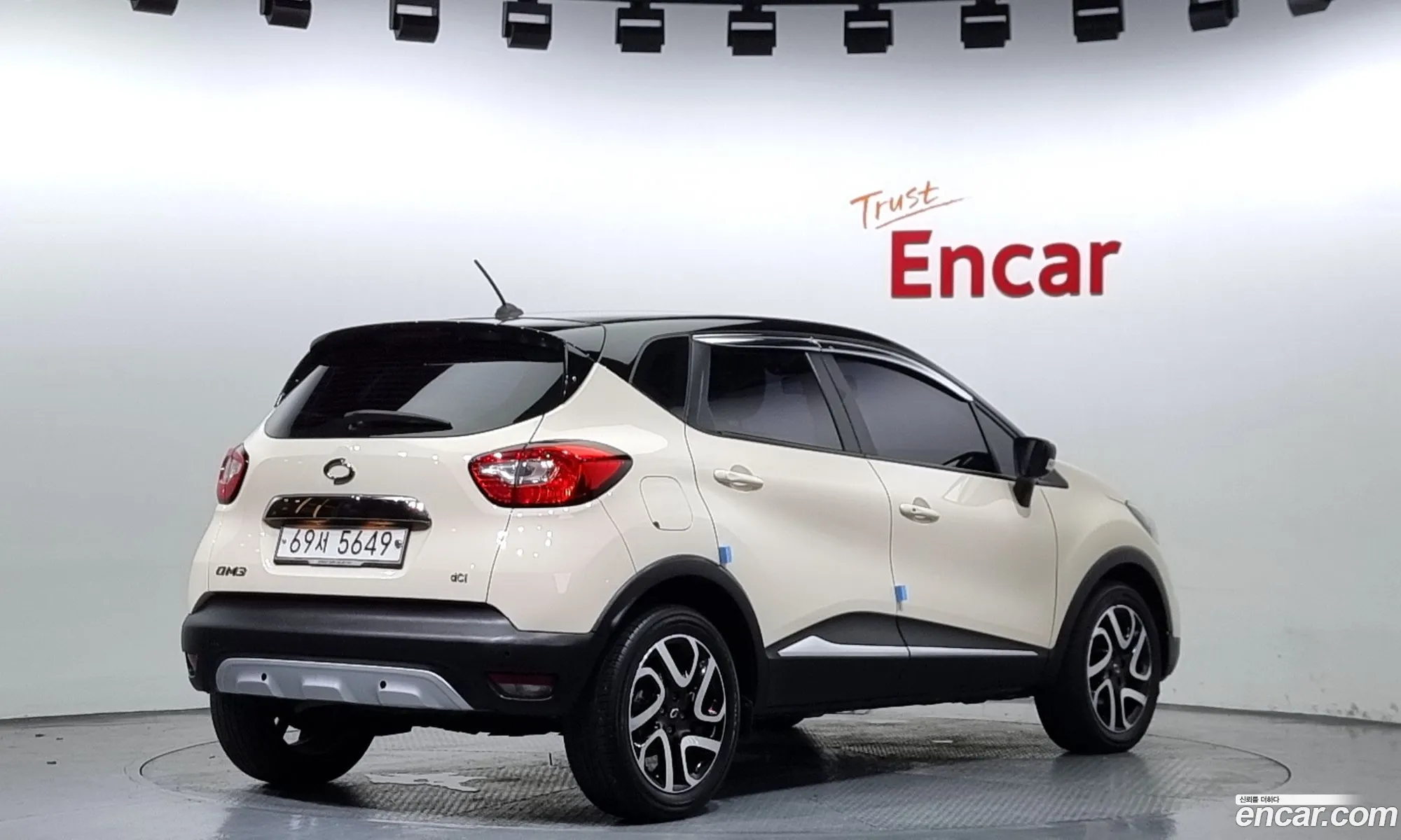 Renault Samsung Qm3 Le 2016 - фотография 11590811
