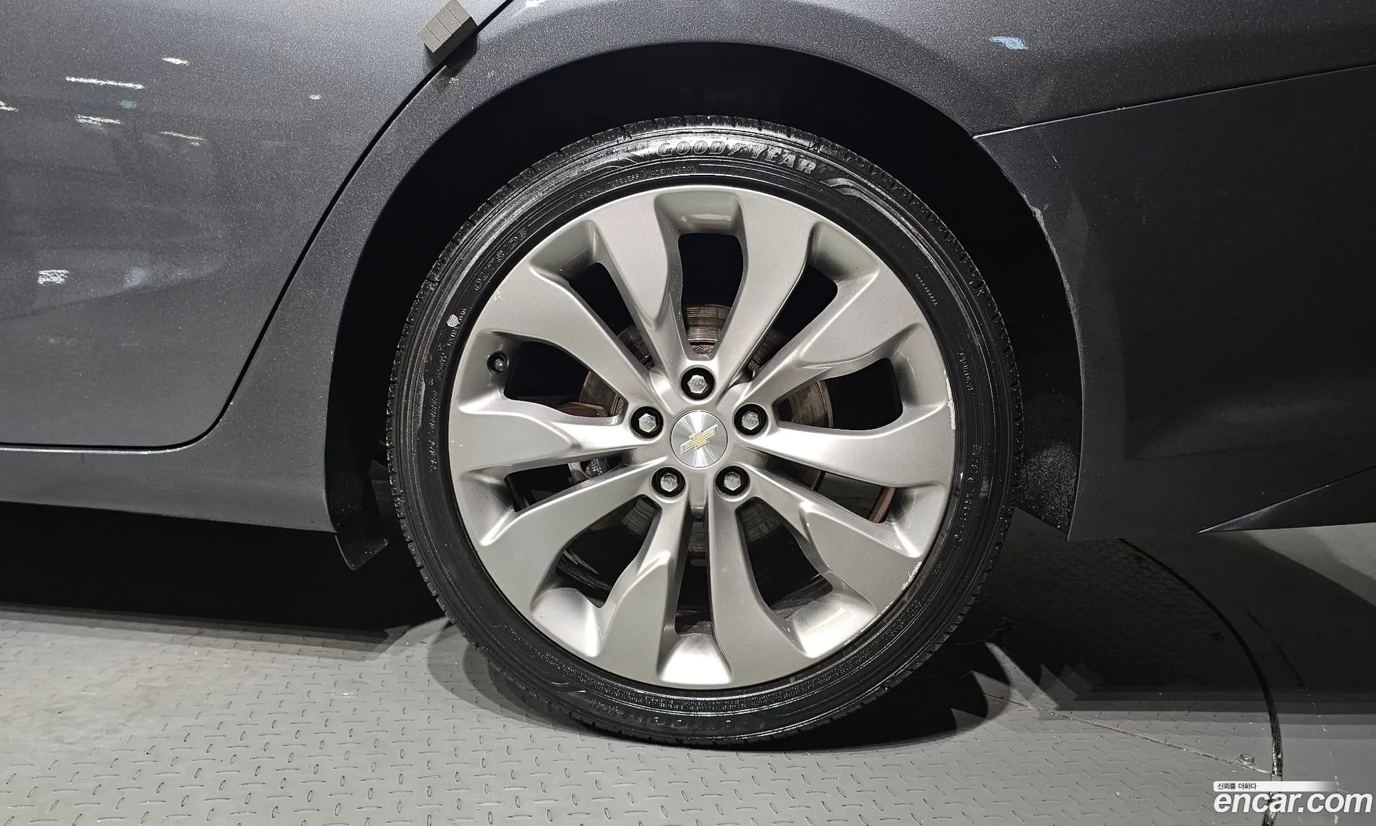 Chevrolet Malibu Ix 20 Turbo Lt 2017 - фотография 17653428