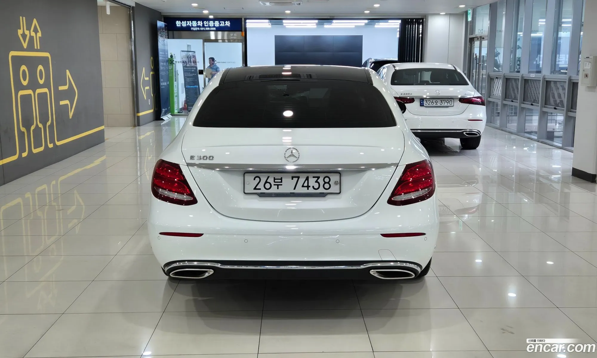 Mercedes-Benz E-Klasse V W213 S213 C238 E300 Exclusive 2019 - фотография 17258202