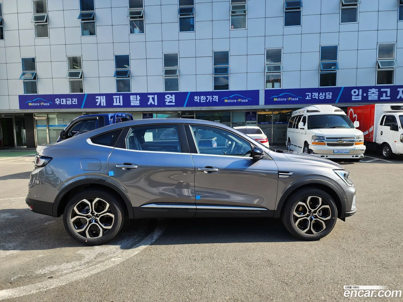 Renault Samsung Arkana 16 E-Tech Iconic 2025 - фотография 1235989