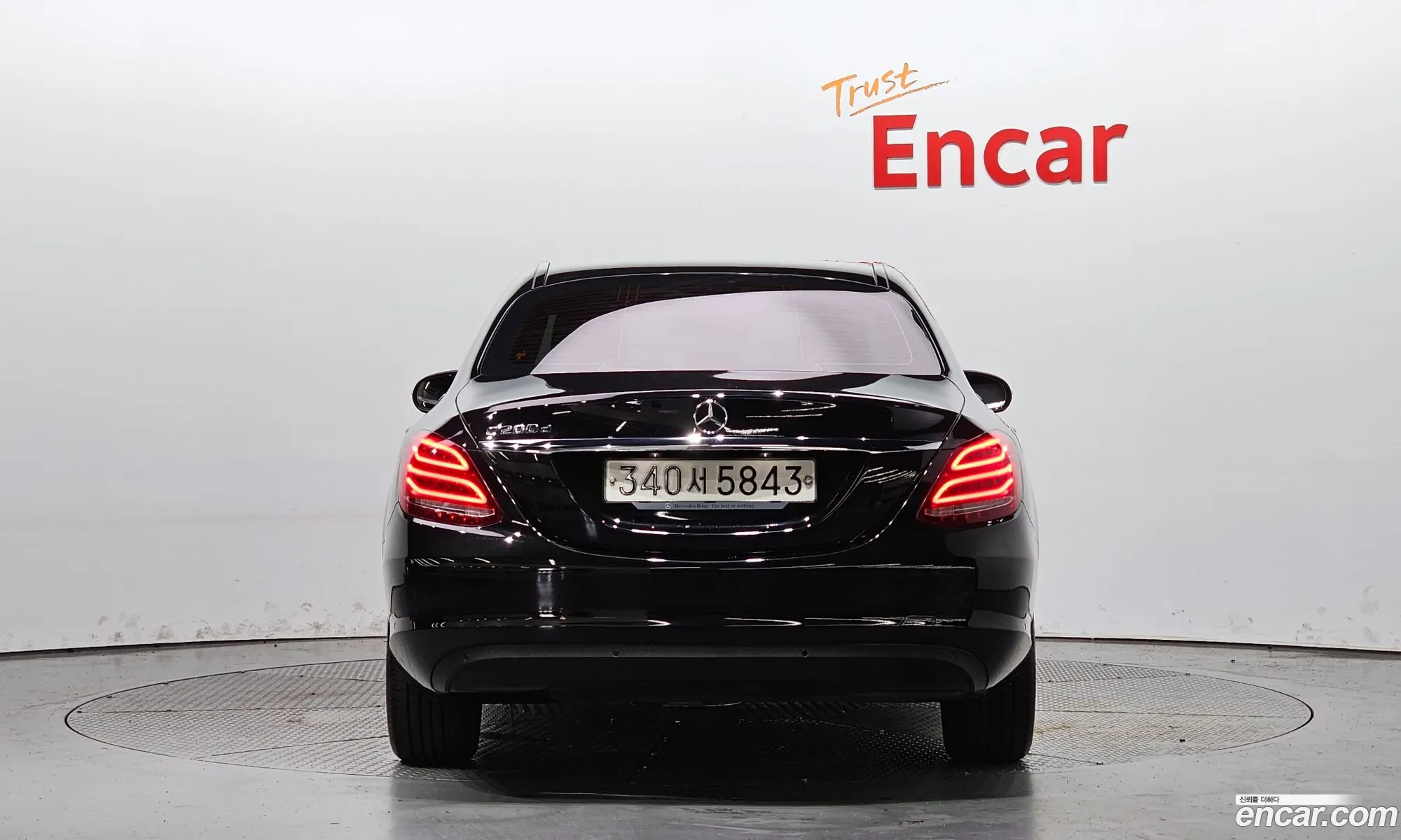 Mercedes-Benz C-Klasse Iv W205 C200D 2017 - фотография 18791405