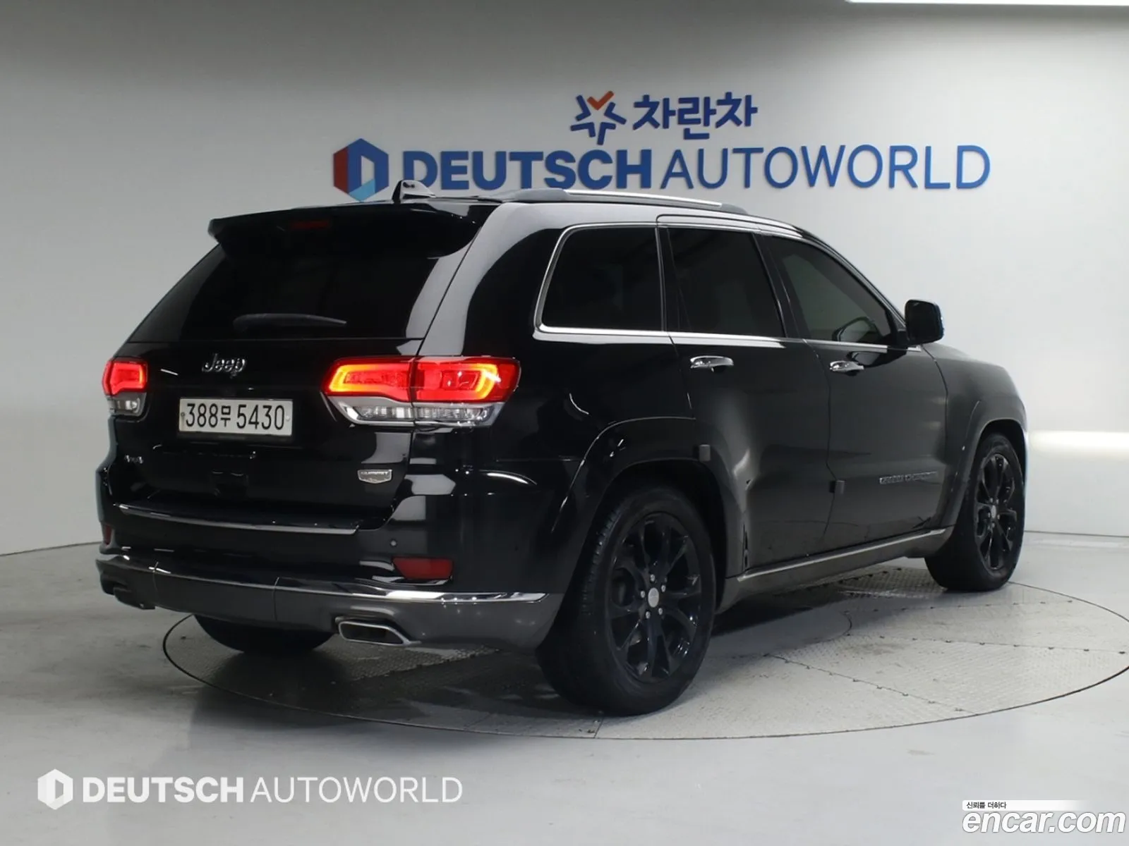 Jeep Grand Cherokee 36 Summit Wk2 - фотография 4597050