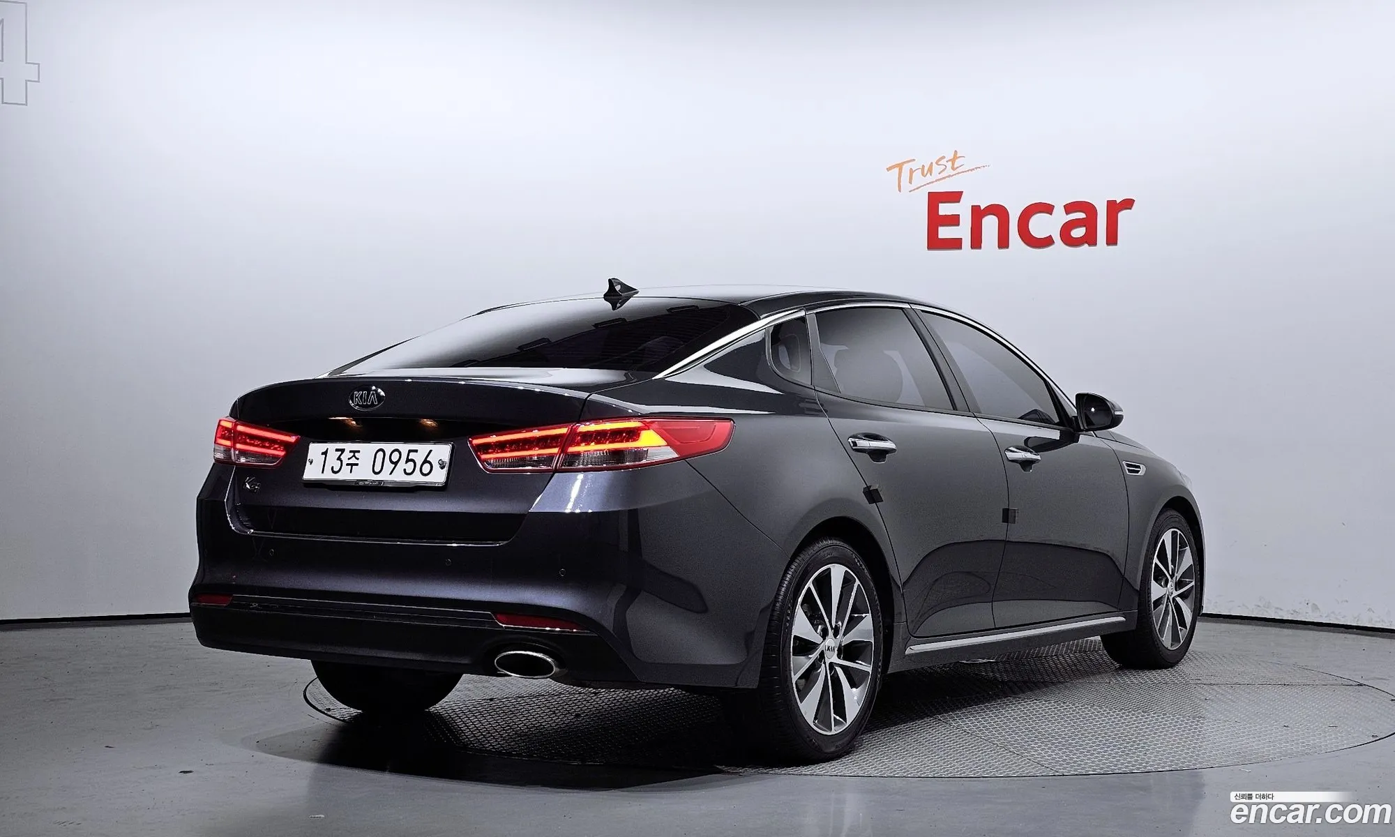 Kia K5 Ii 20Mx 2016 - фотография 18782380