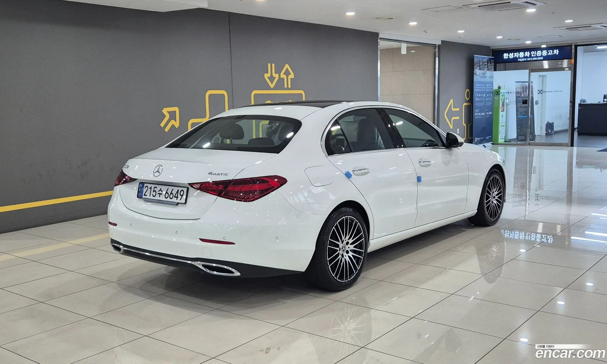 Mercedes-Benz C-Klasse C300 4Matic Avant Garde 2024 - фотография 17360572