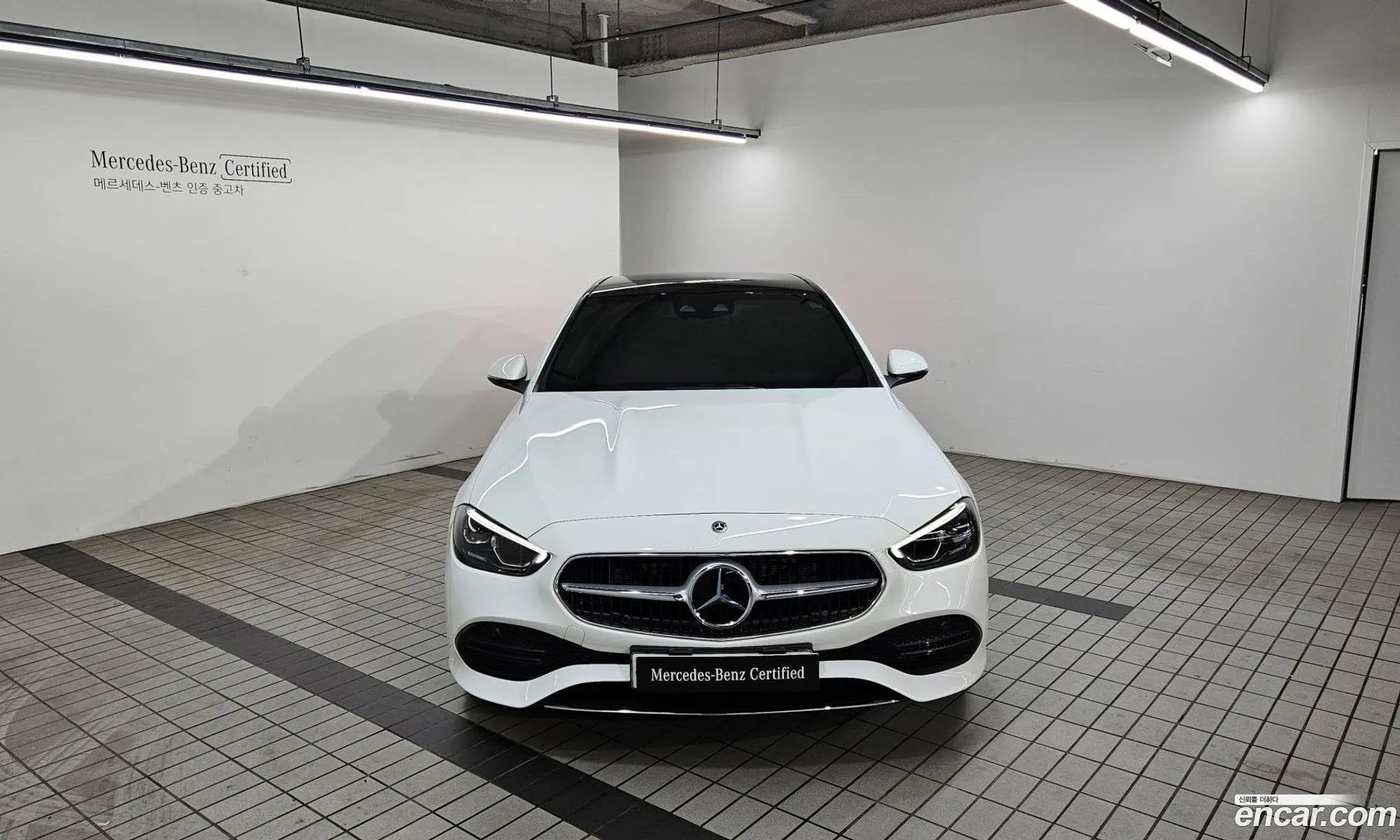 Mercedes-Benz C-Klasse C200 Avant Garde 2023 - фотография 17258142