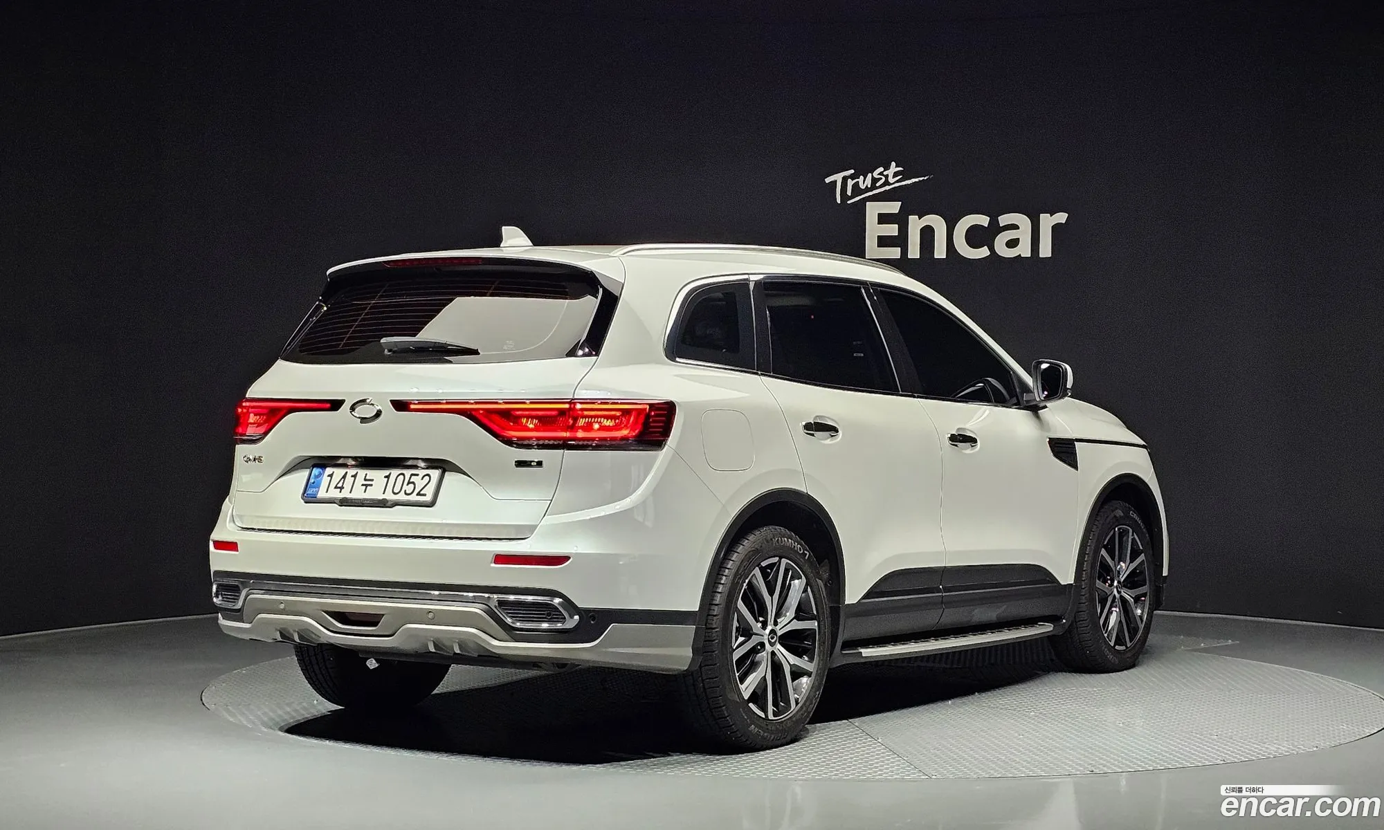 Renault Korea Samsung The New Qm6 20 Lpe Re Signature 2Wd - фотография 6972620