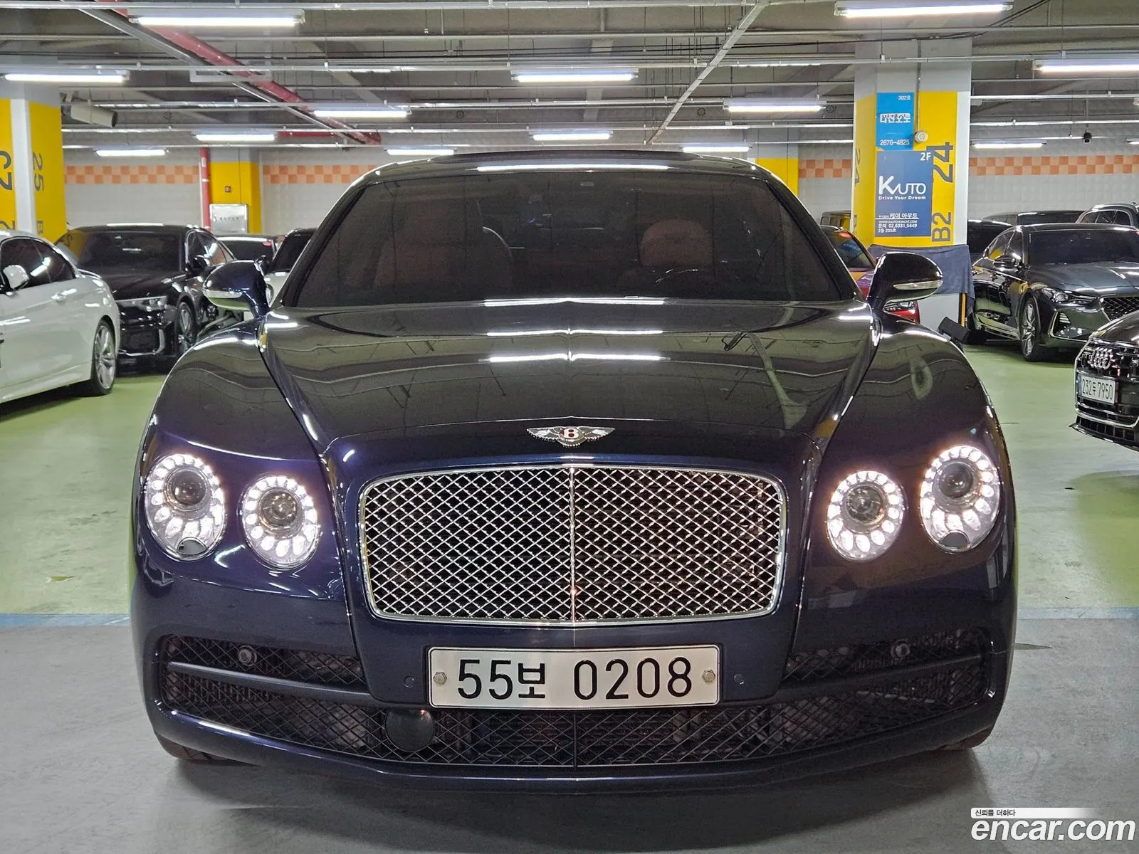 Bentley Flying Spur 40 2016 - фотография 14647231