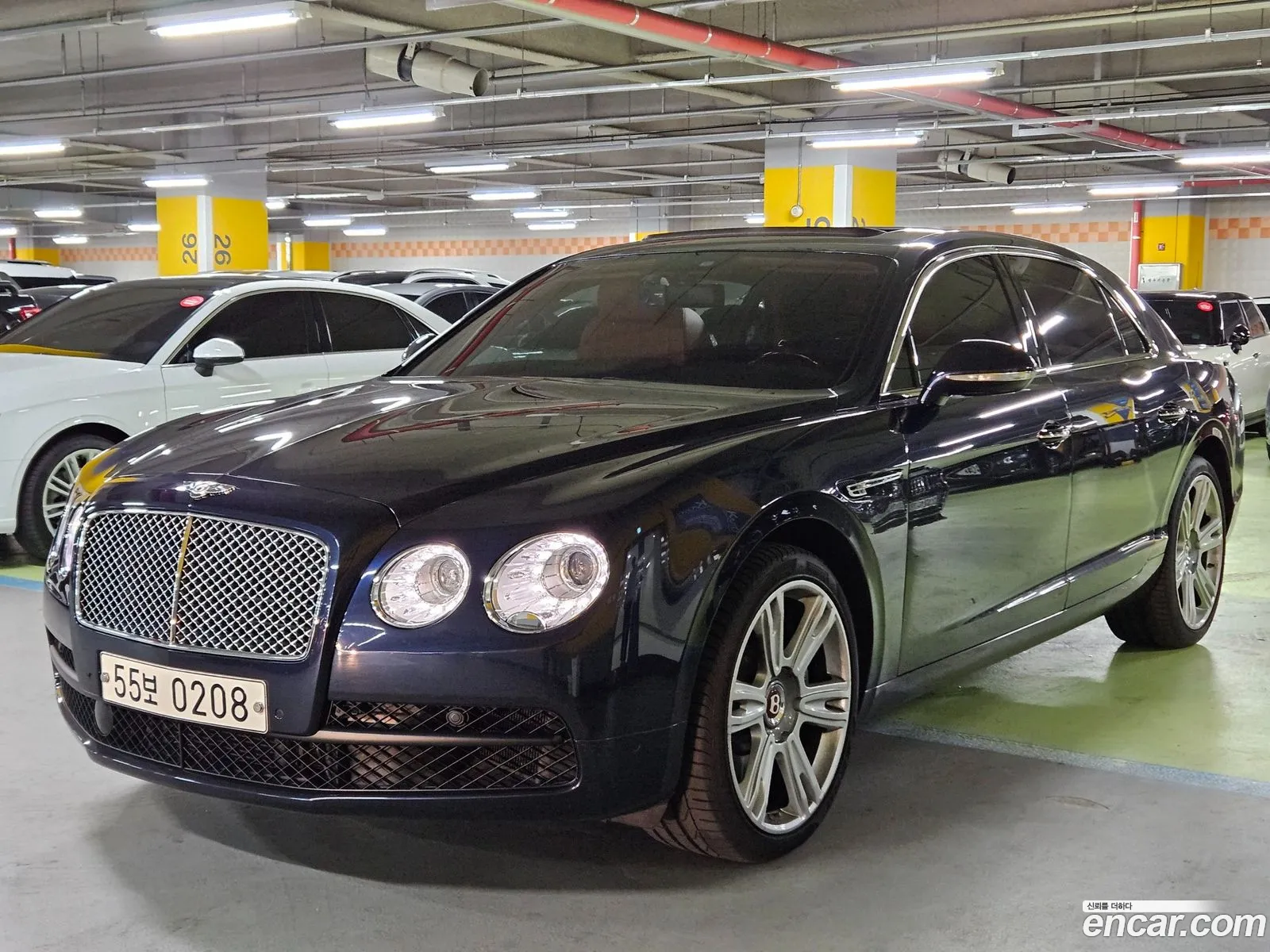 Bentley Flying Spur 40 2016 - фотография 14647232