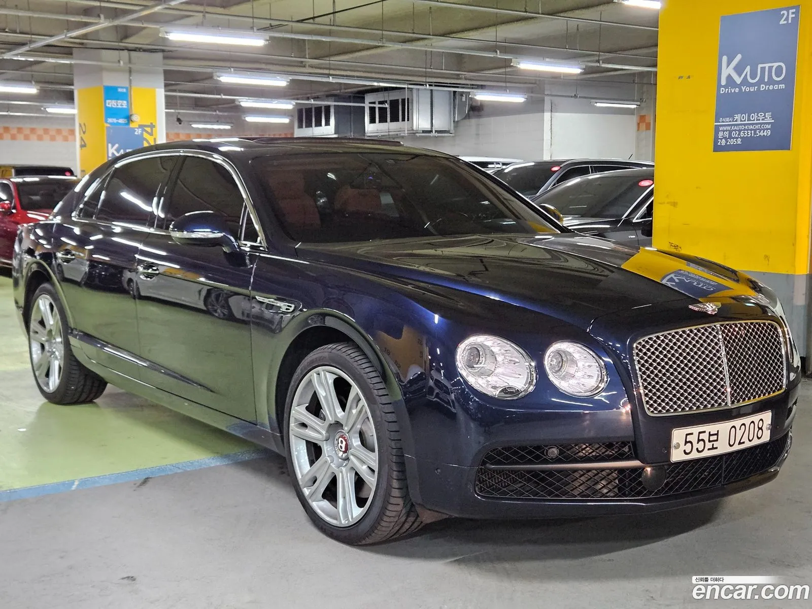 Bentley Flying Spur 40 2016 - фотография 14647233