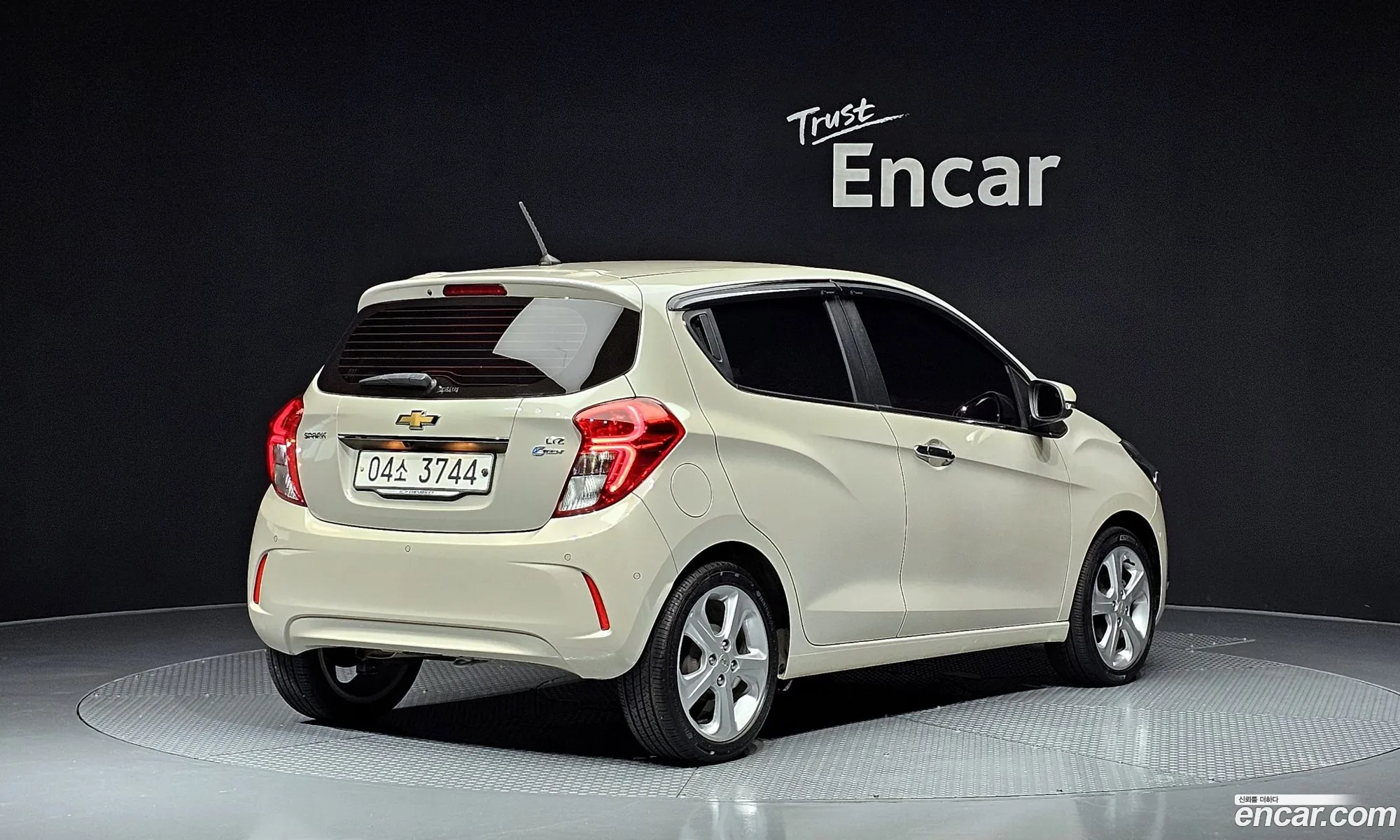 Chevrolet Spark Iv Ltz 2018 - фотография 18367617