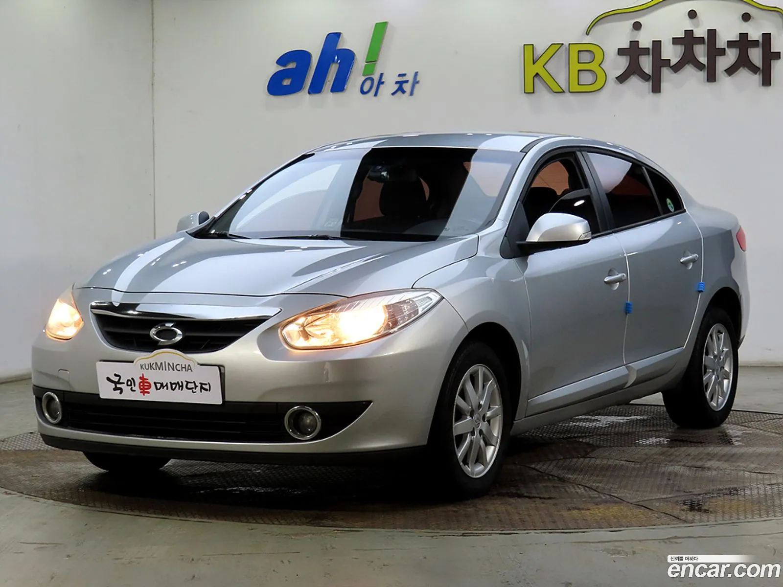 Renault Samsung Sm3 Ii Le 2010 - фотография 683524