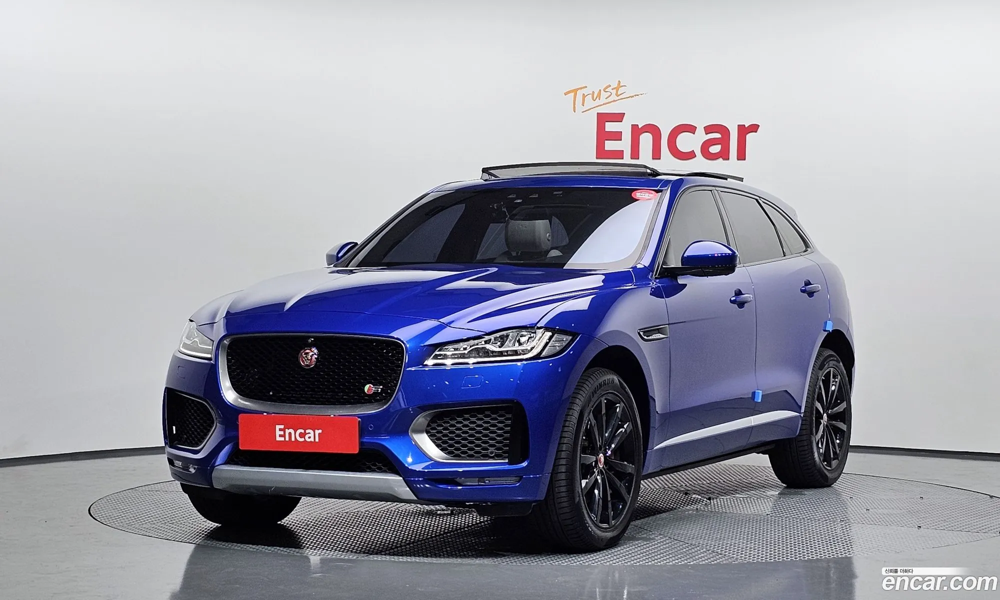 Jaguar F-Pace 30D First Edition 2017 - фотография 3500357