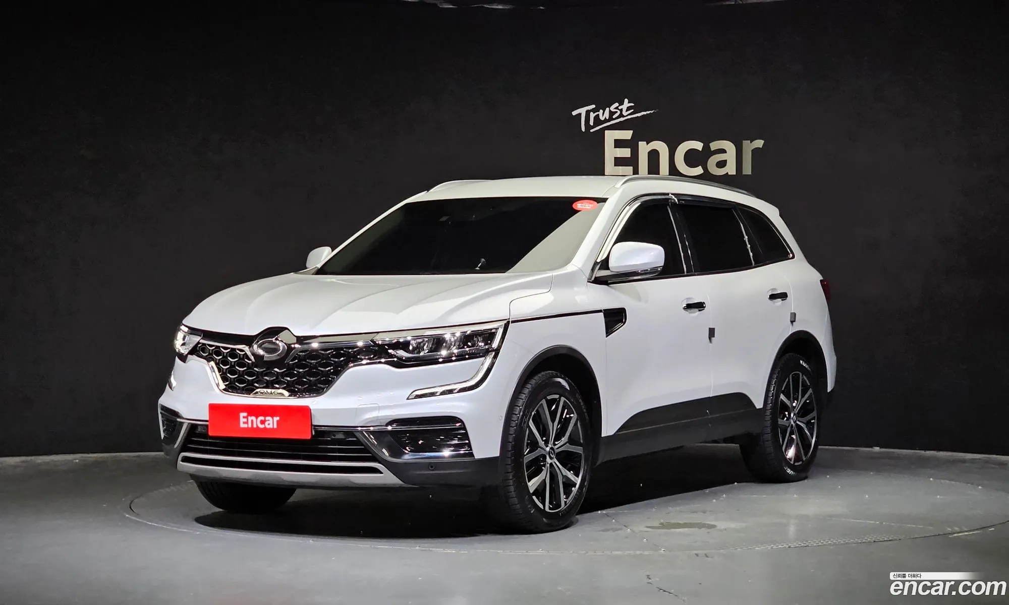 Renault Samsung Qm6 I 20 Gde Re Signature 2Wd 2022 - фотография 1203730