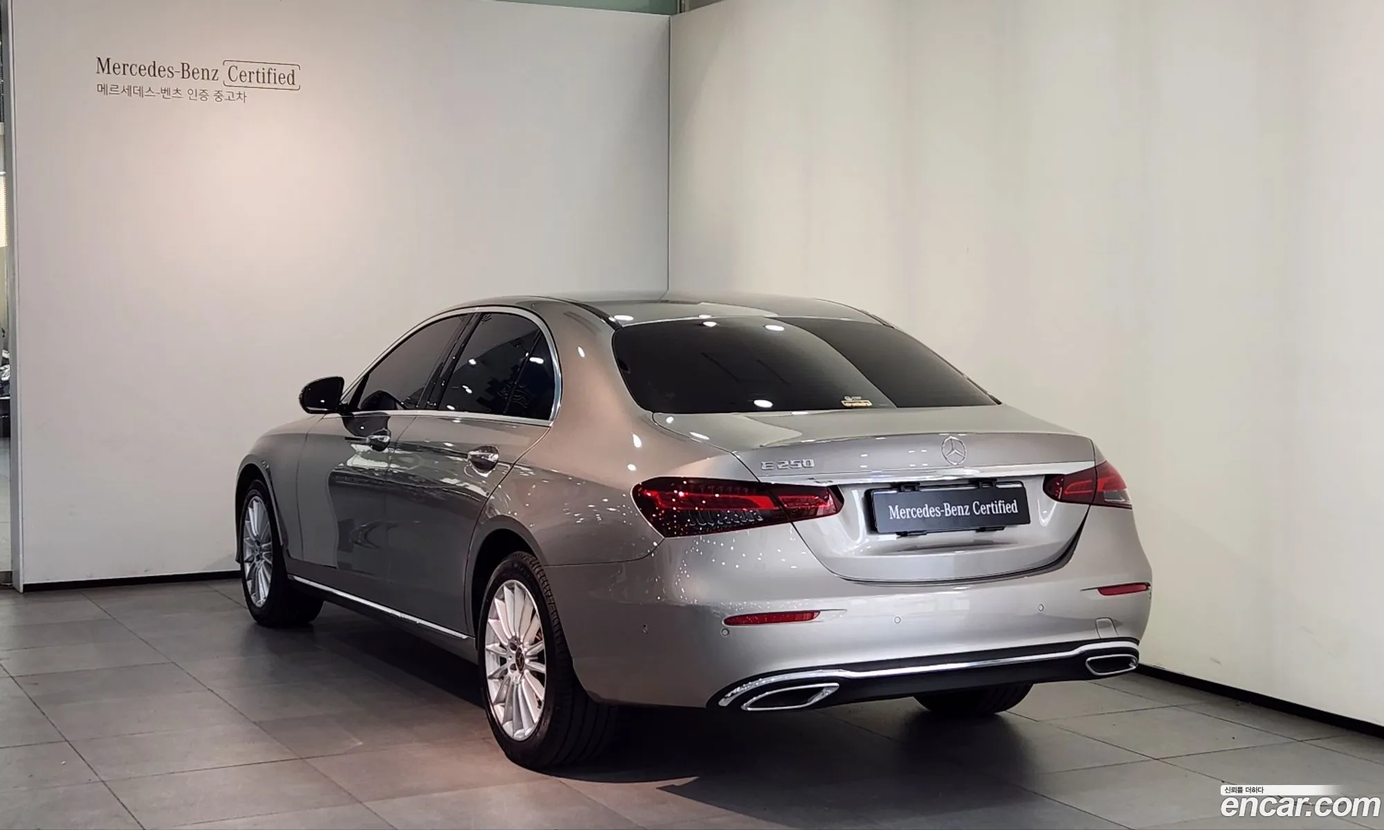 Mercedes-Benz E-Klasse E250 Exclusive 2023 - фотография 17240554