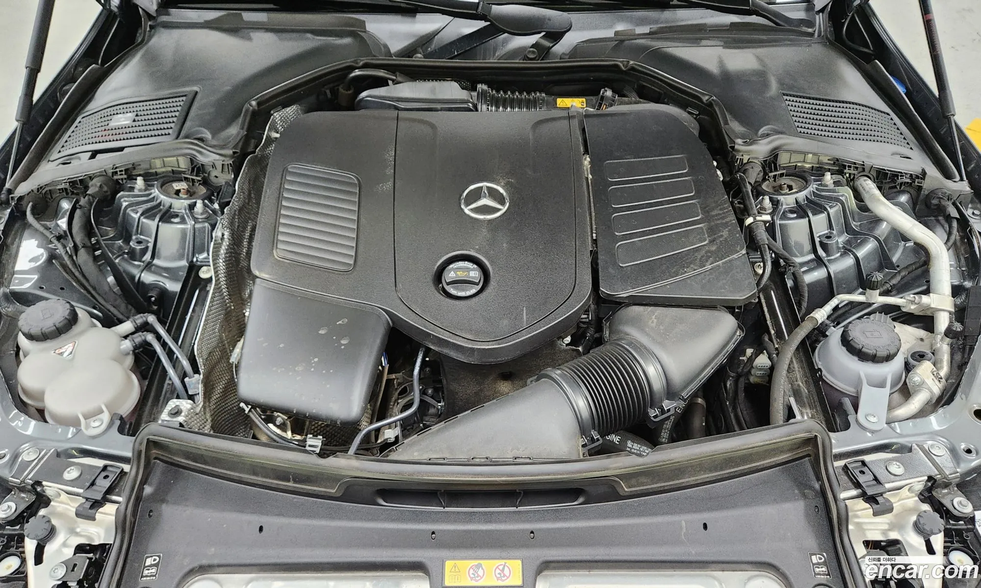Mercedes-Benz C-Klasse V W206 C300 Amg Line 2022 - фотография 17240522