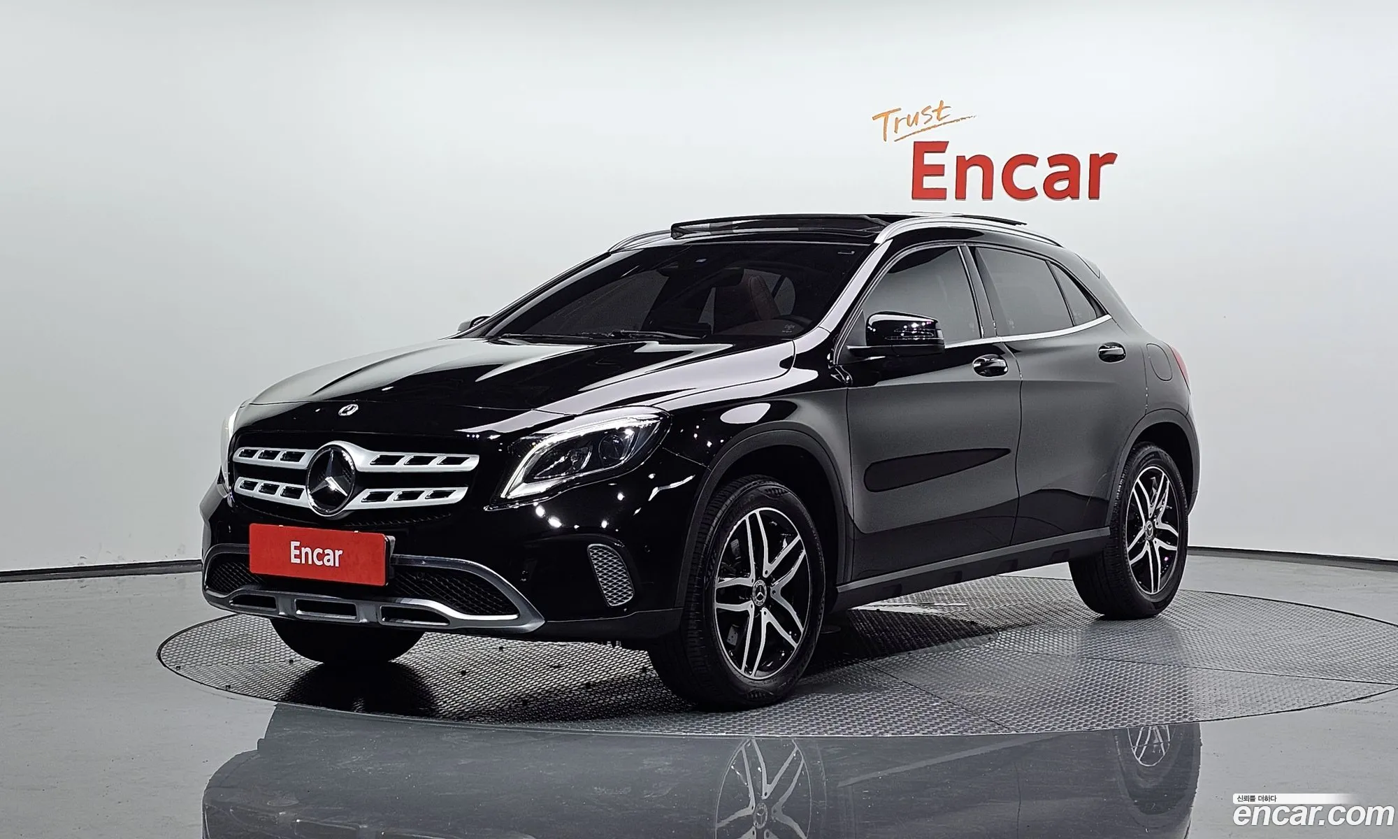 Mercedes Gla-Class X156 Gla220 Premium - фотография 17258104