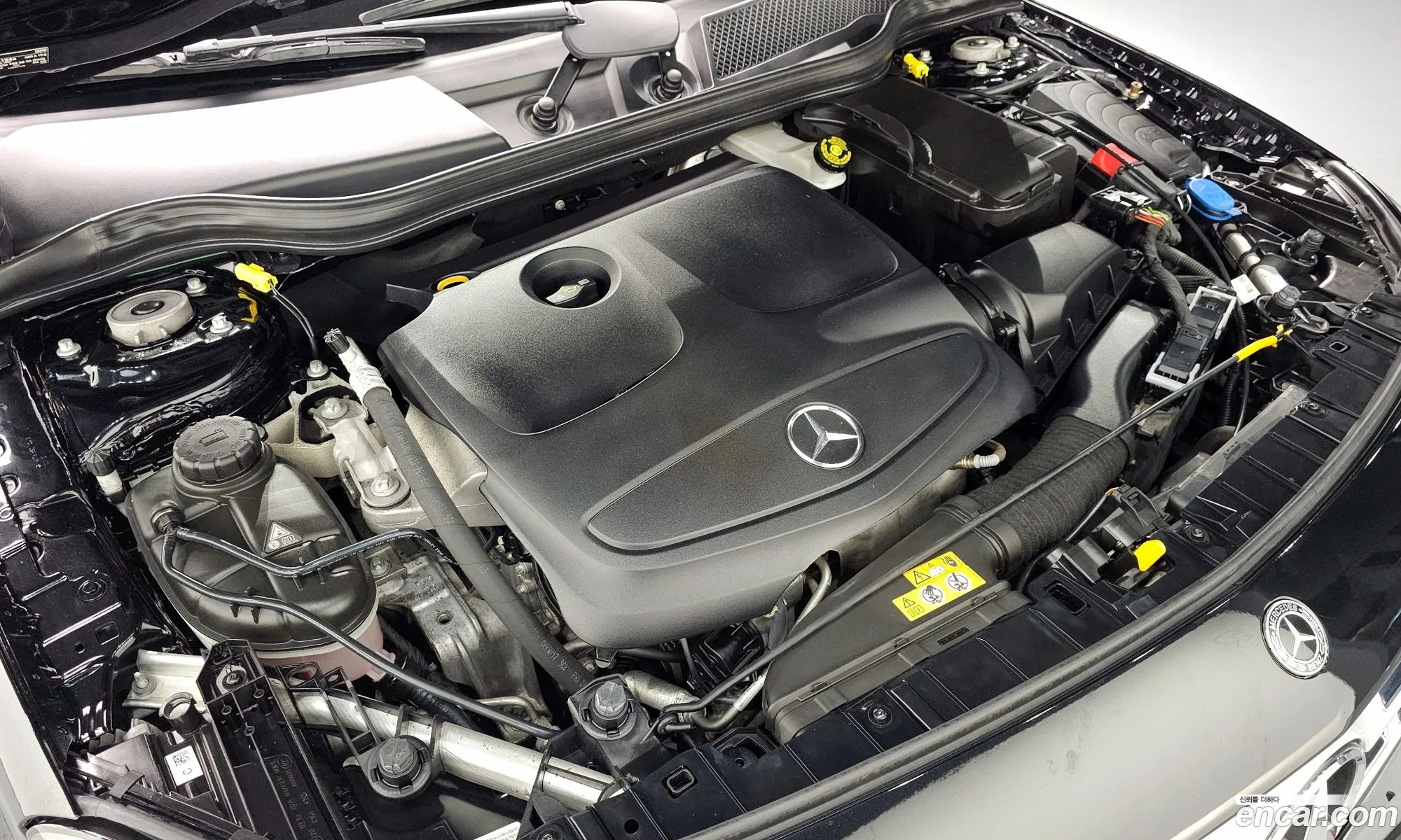 Mercedes Gla-Class X156 Gla220 Premium - фотография 17258109