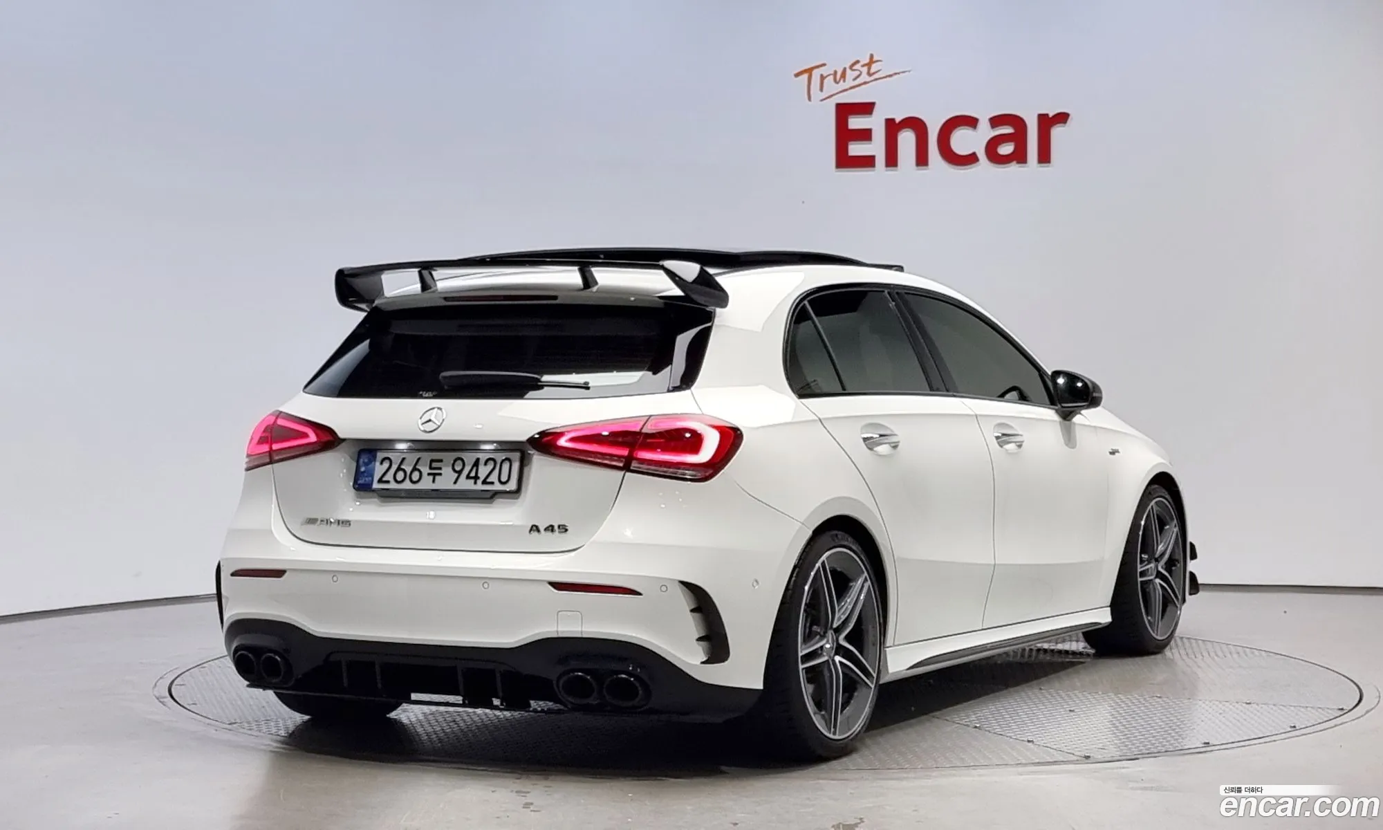Mercedes-Benz A-Klasse Iv W177 Amg A45 4Matic Hatchback 2020 - фотография 17247916