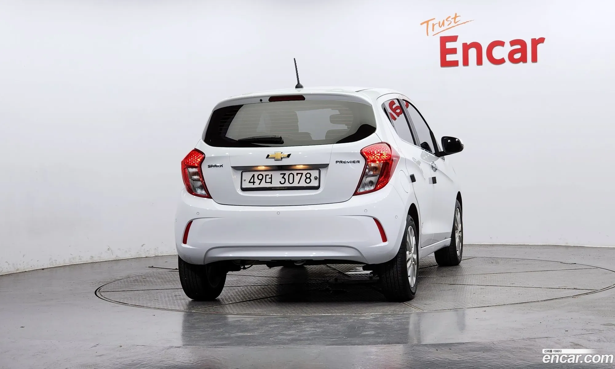 Chevrolet Spark Iv Premier 2019 - фотография 4969653