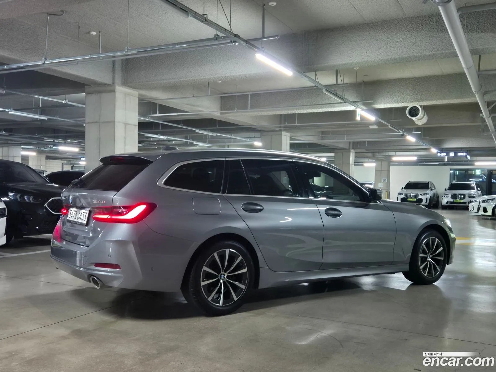 BMW 3Er 320D Touring 2023 - фотография 13636369