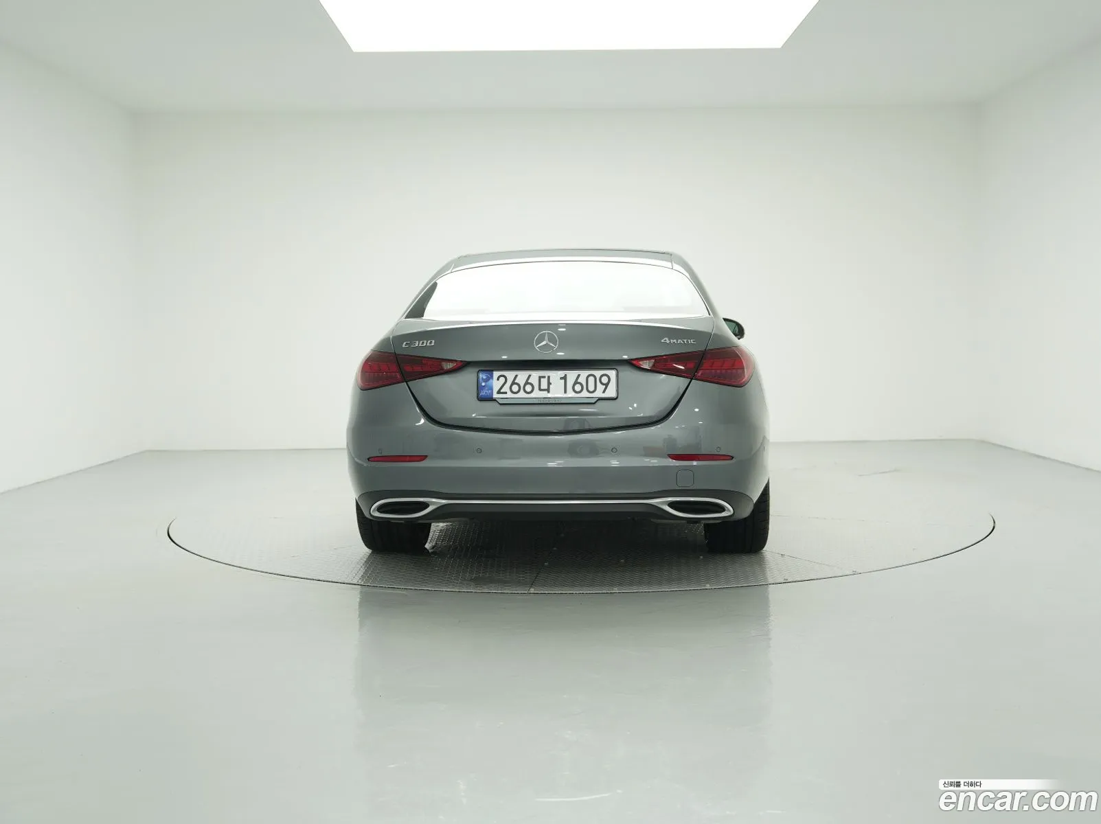 Mercedes-Benz C-Klasse C300 4Matic Avant Garde 2024 - фотография 17240568