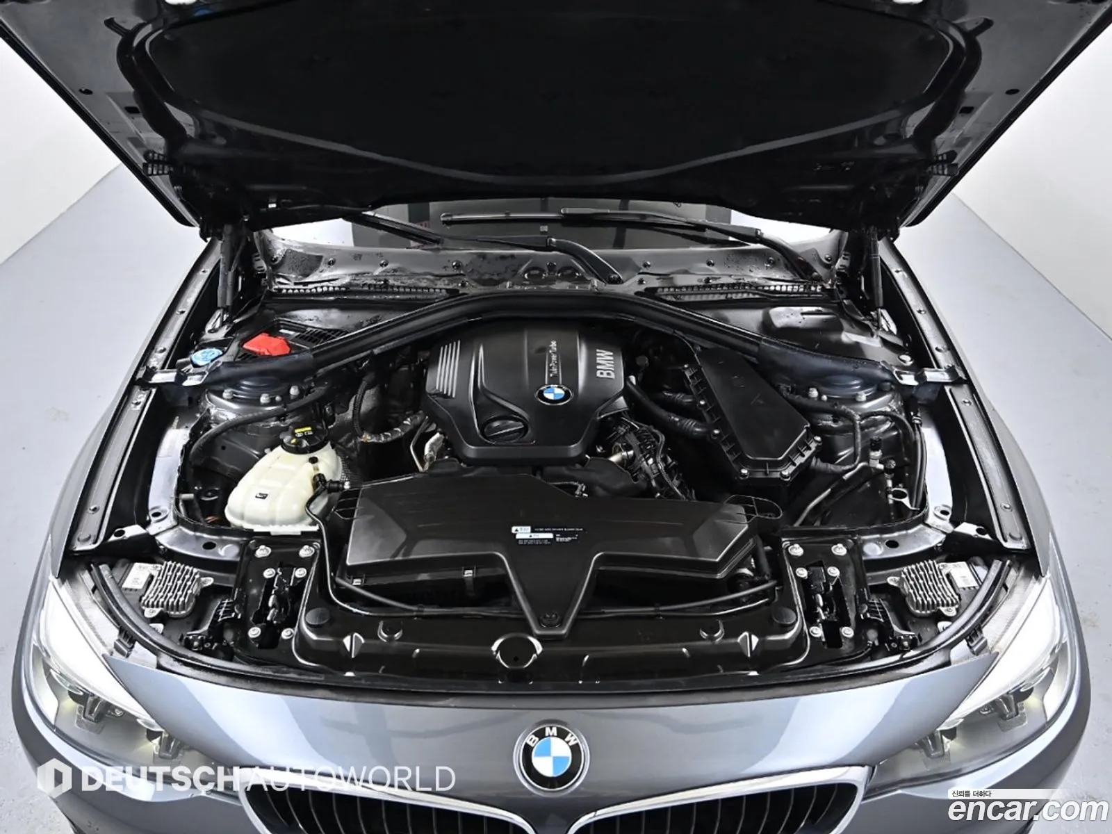 BMW 6Er Gt 320D 2018 - фотография 13606869