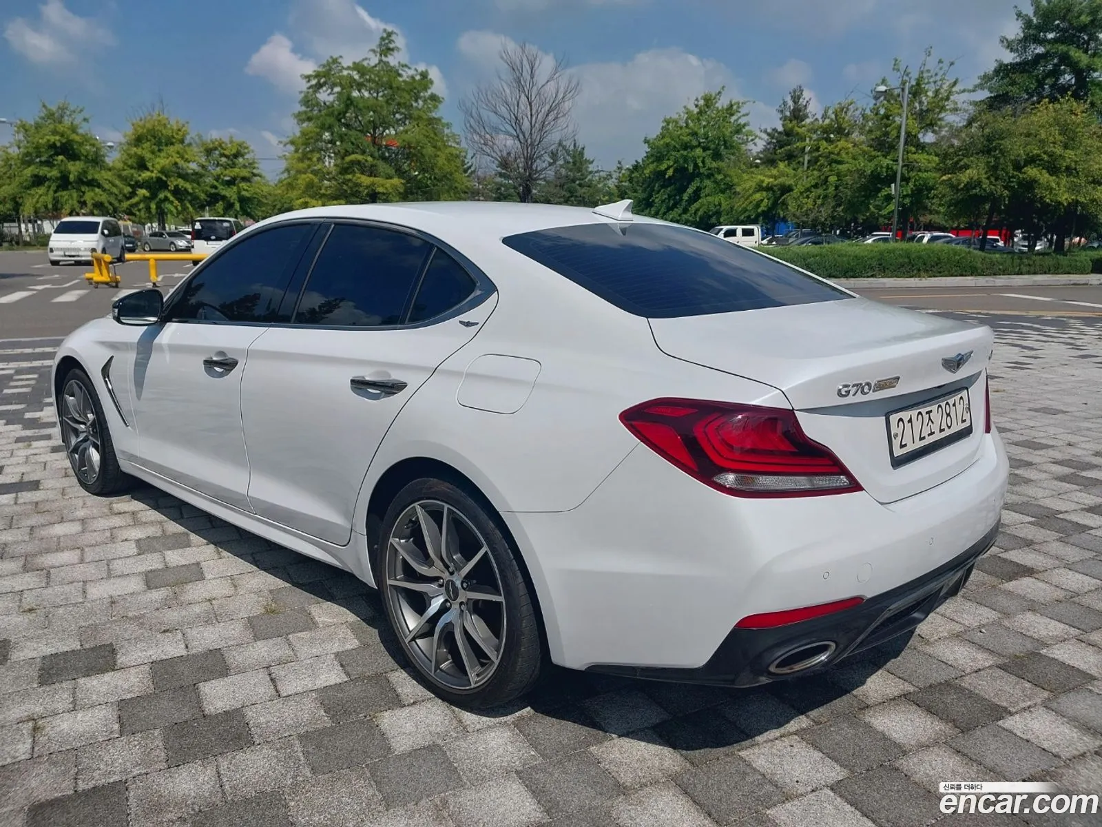 Genesis G70 I 20T Awd 2019 - фотография 12593521