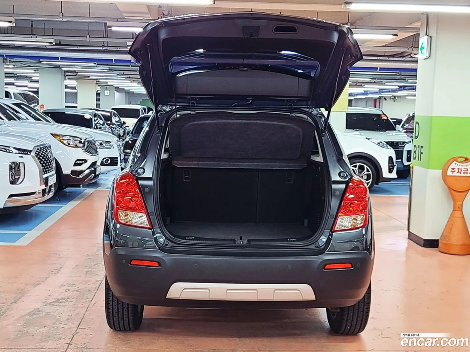 Chevrolet Trax I 14 Ltz 2016 - фотография 18189606