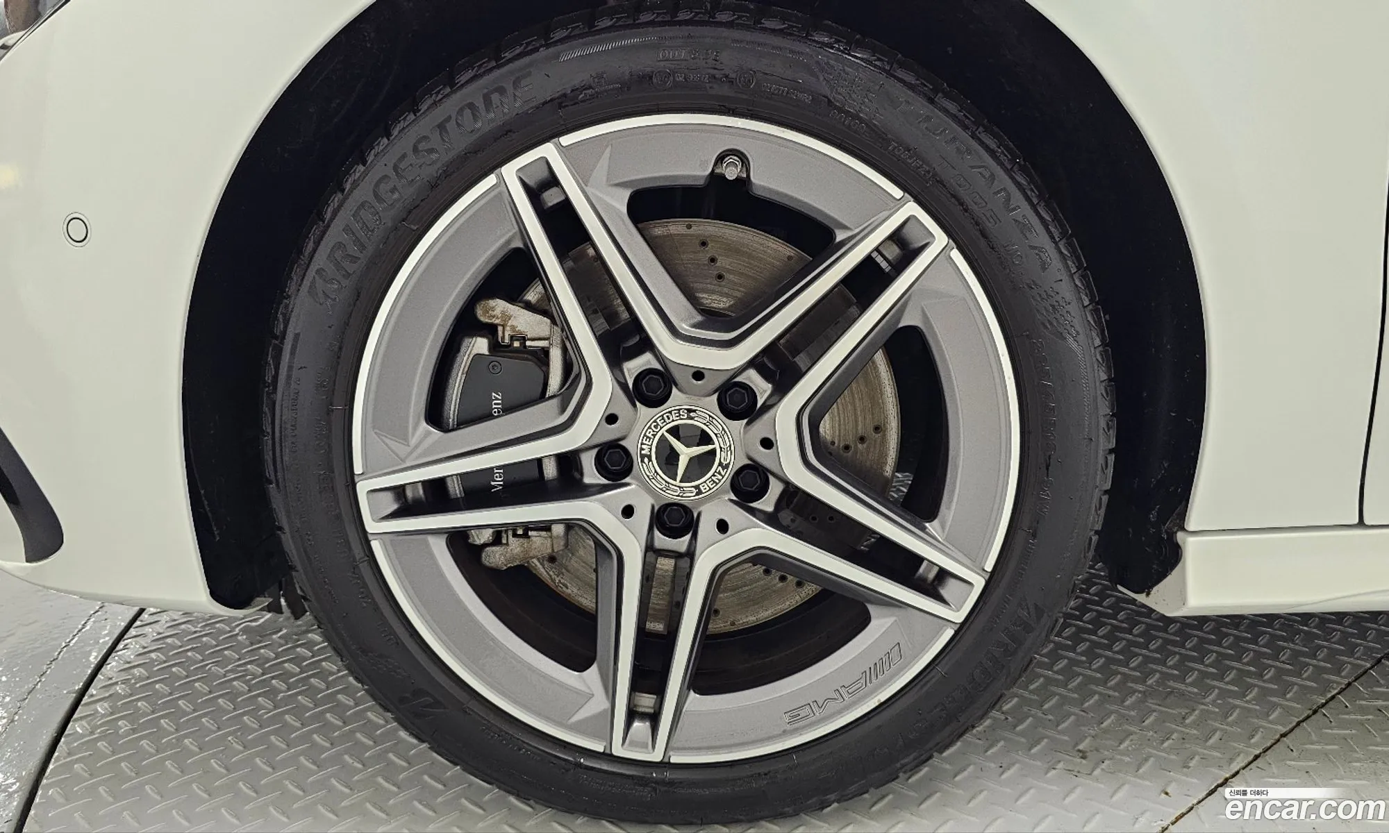Mercedes-Benz Cla-Klasse Cla250 4Matic 2024 - фотография 17187959