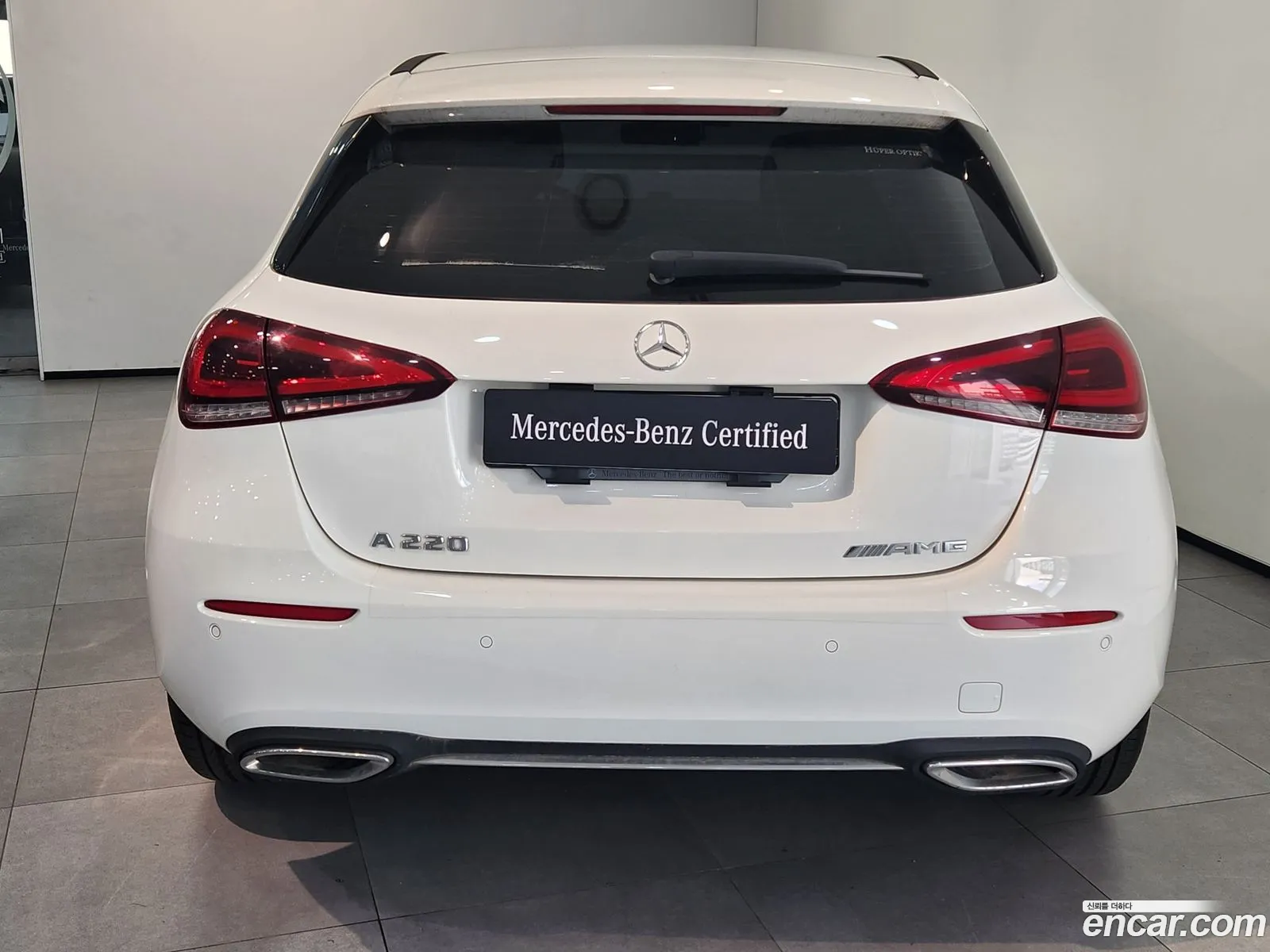 Mercedes-Benz A-Klasse A220 Hatchback 2023 - фотография 17187987