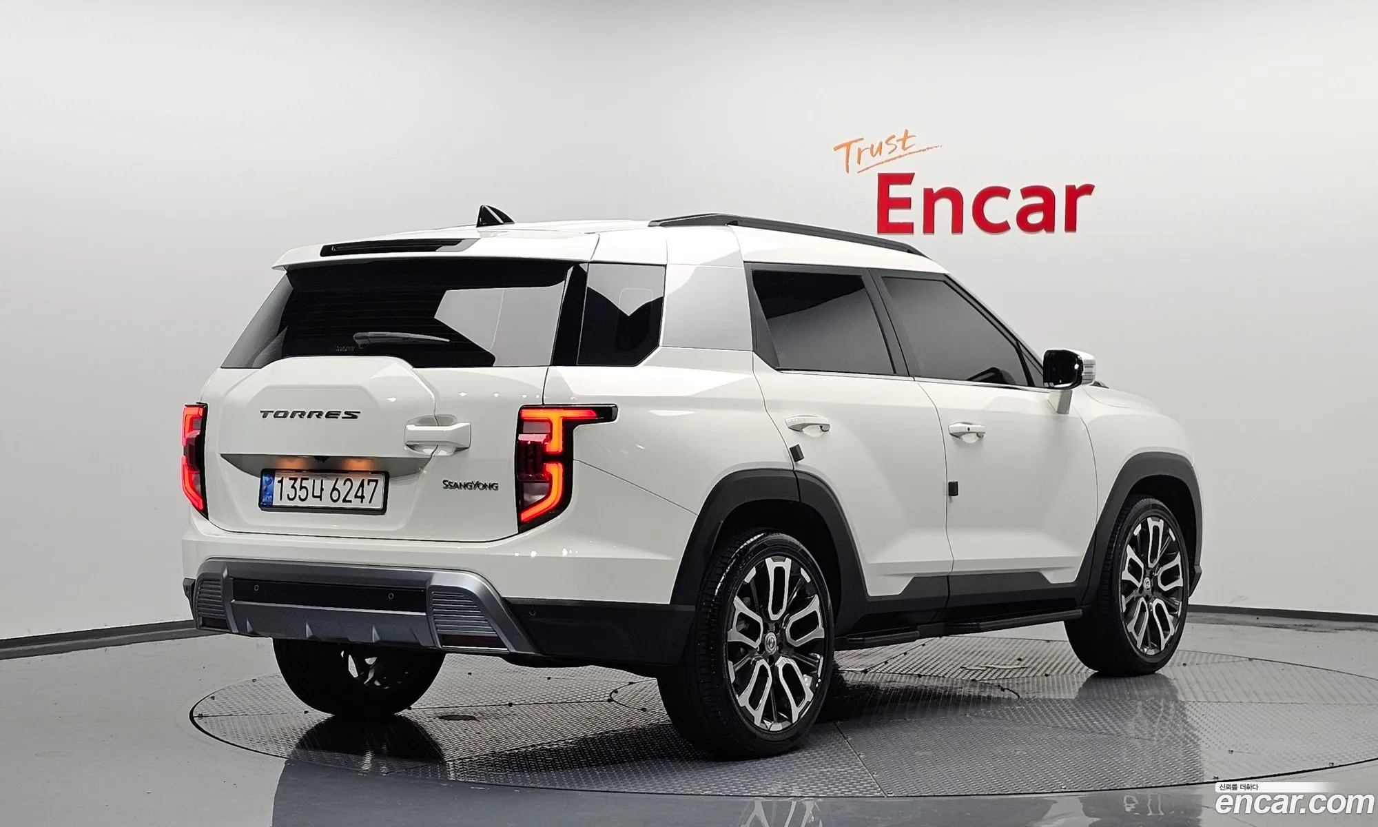Ssangyong Torres Gasoline 15 2Wd 2022 - фотография 16843753