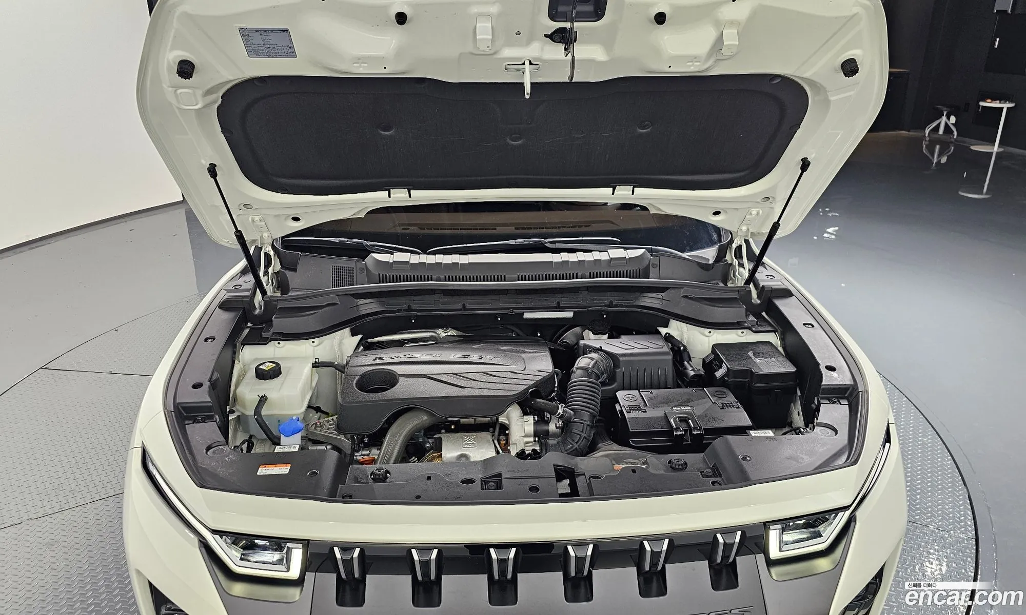 Ssangyong Torres Gasoline 15 2Wd 2022 - фотография 16843757