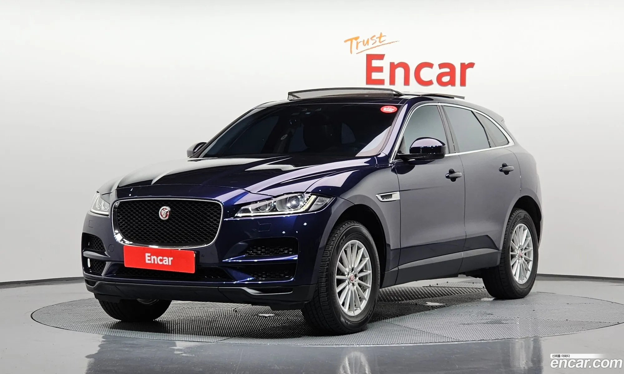 Jaguar F-Pace 20D Prestige - фотография 3500296