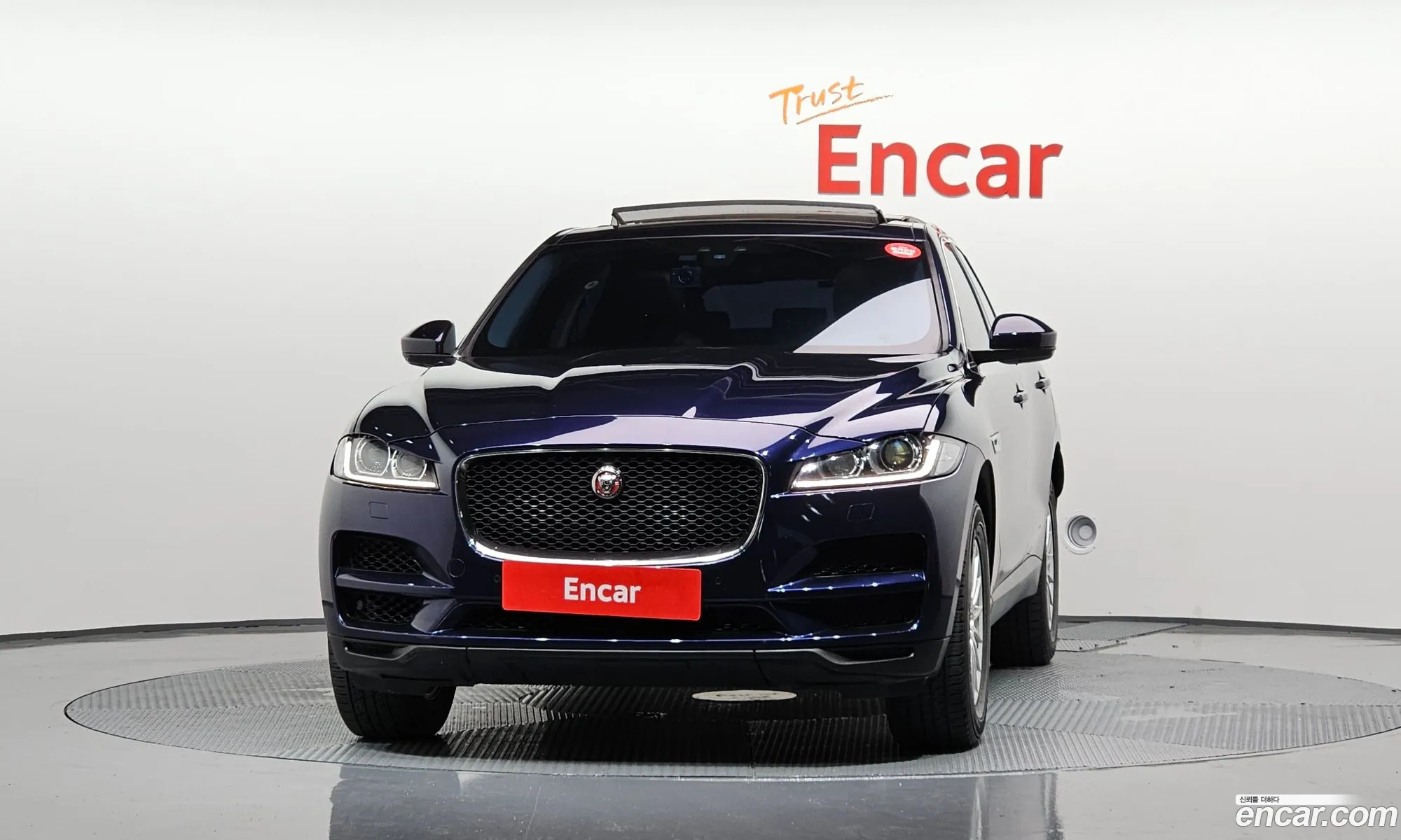 Jaguar F-Pace 20D Prestige - фотография 3500299