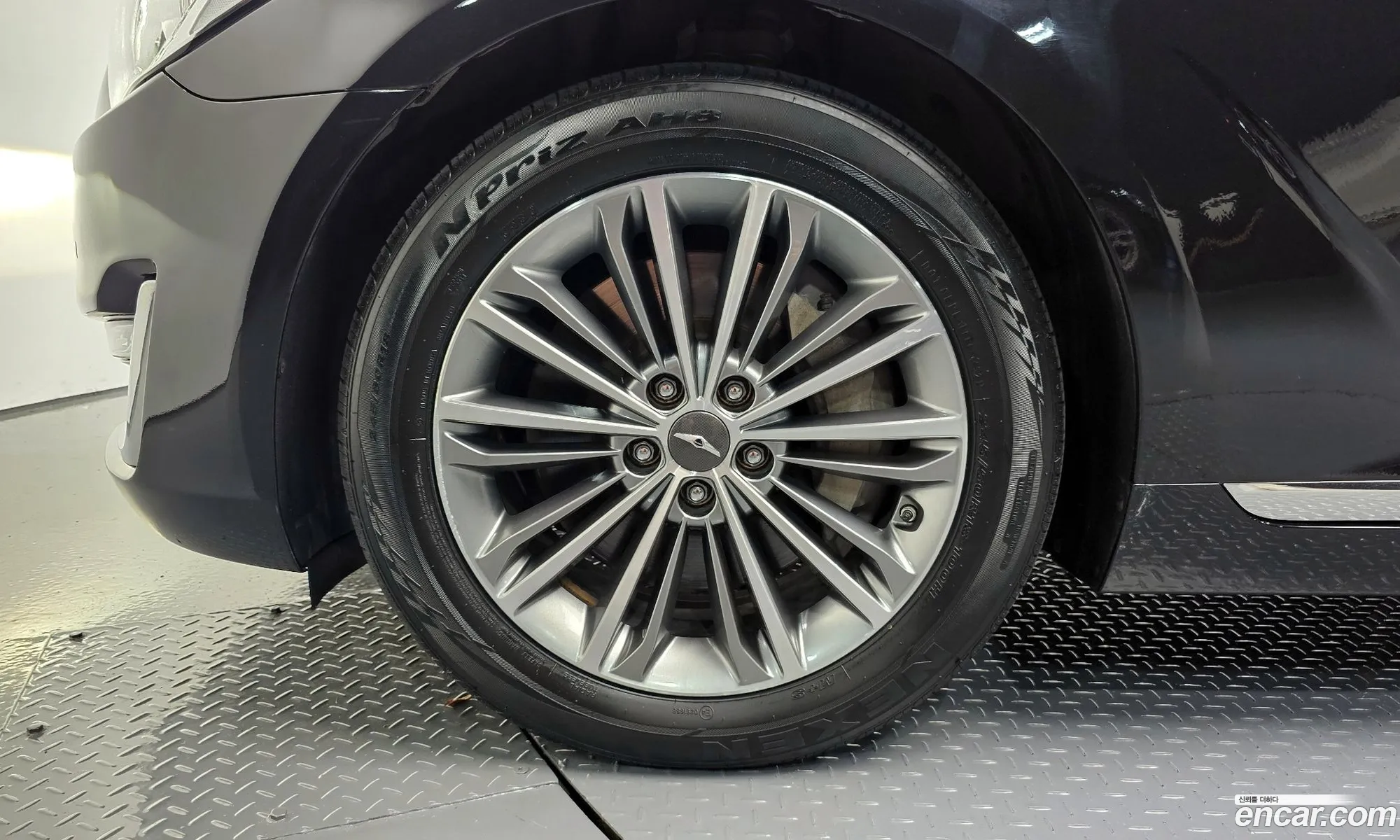 Genesis G90 I 38 Gdi 2018 - фотография 75094