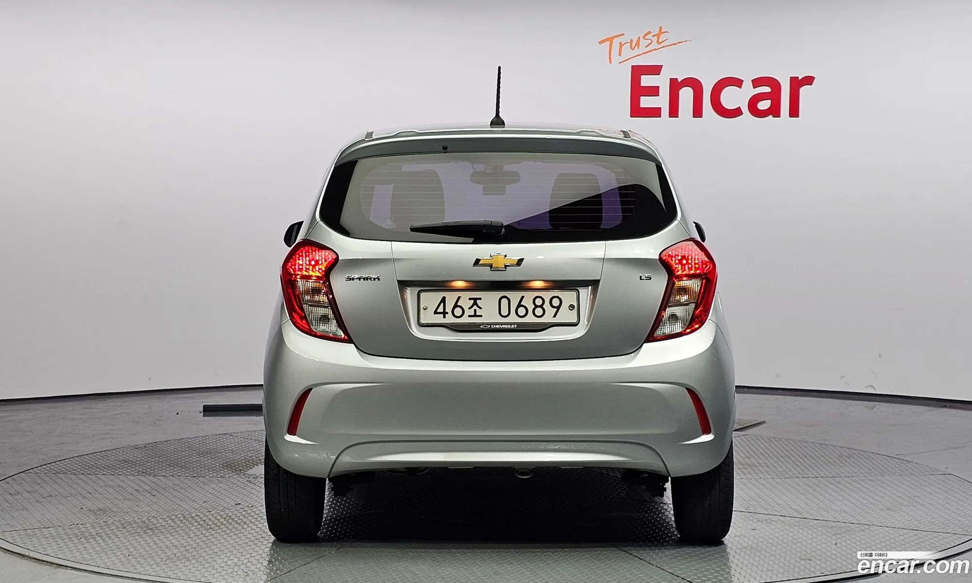 Chevrolet Spark Ls 2016 - фотография 7388129