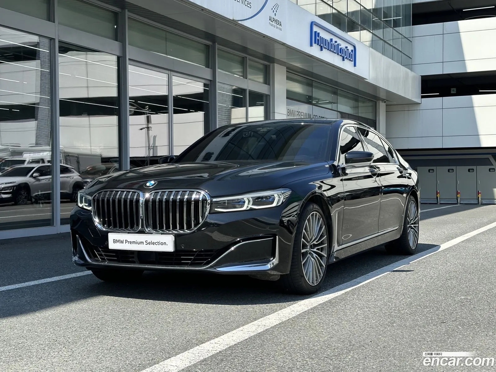 BMW 7Er Vi G11G12 740Li xDrive Design Pure Excellence 2022 - фотография 11273480