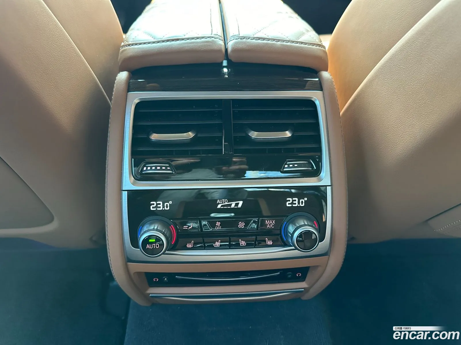 BMW 7Er Vi G11G12 740Li xDrive Design Pure Excellence 2022 - фотография 11273485