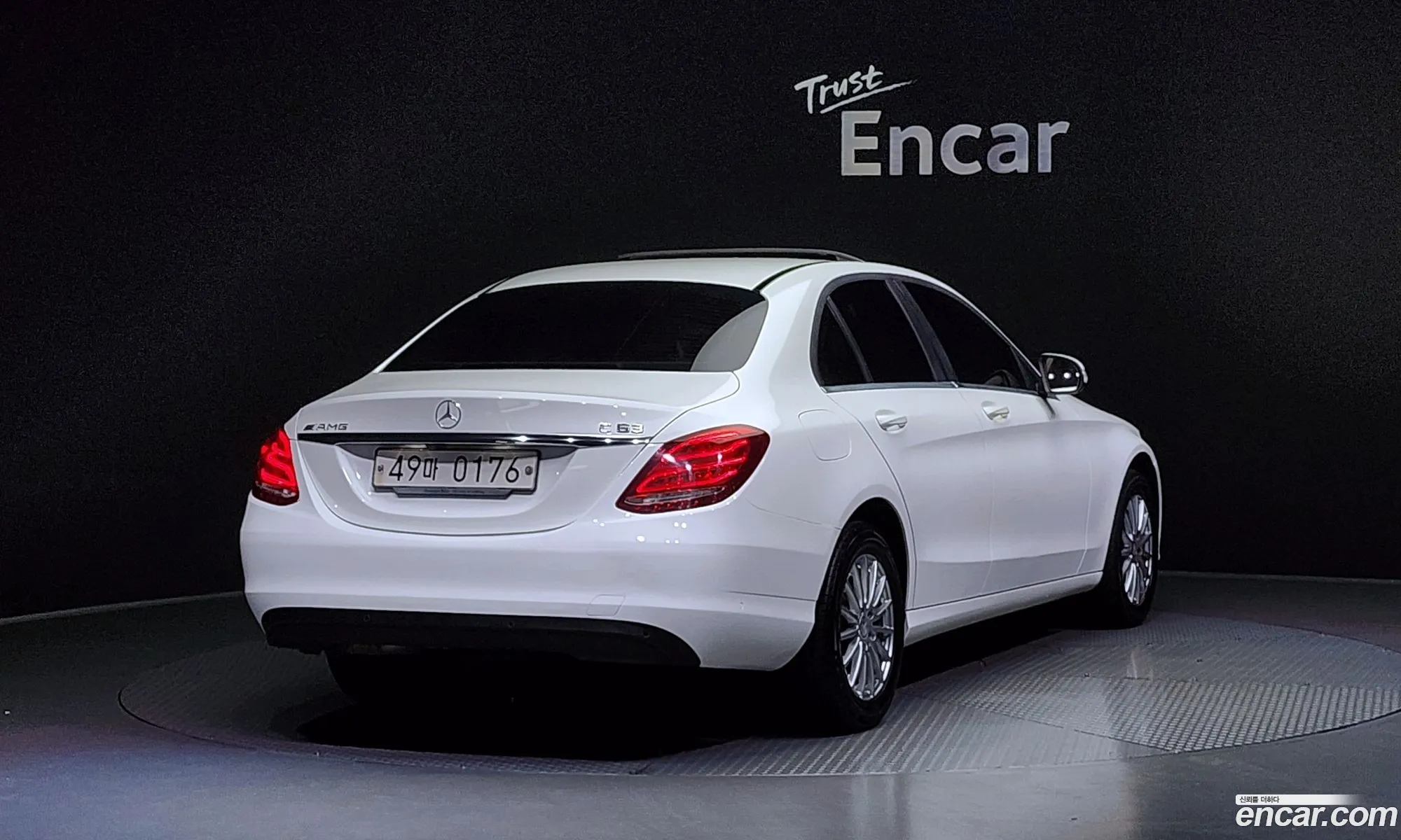 Mercedes-Benz C-Klasse C200 2015 - фотография 17175923