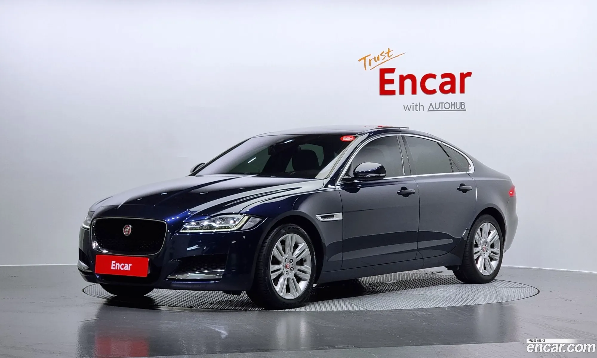 Jaguar Xf Ii 20D Portfolio 2017 - фотография 3500679