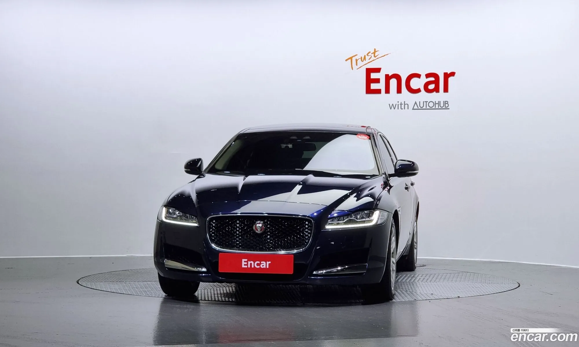 Jaguar Xf Ii 20D Portfolio 2017 - фотография 3500682