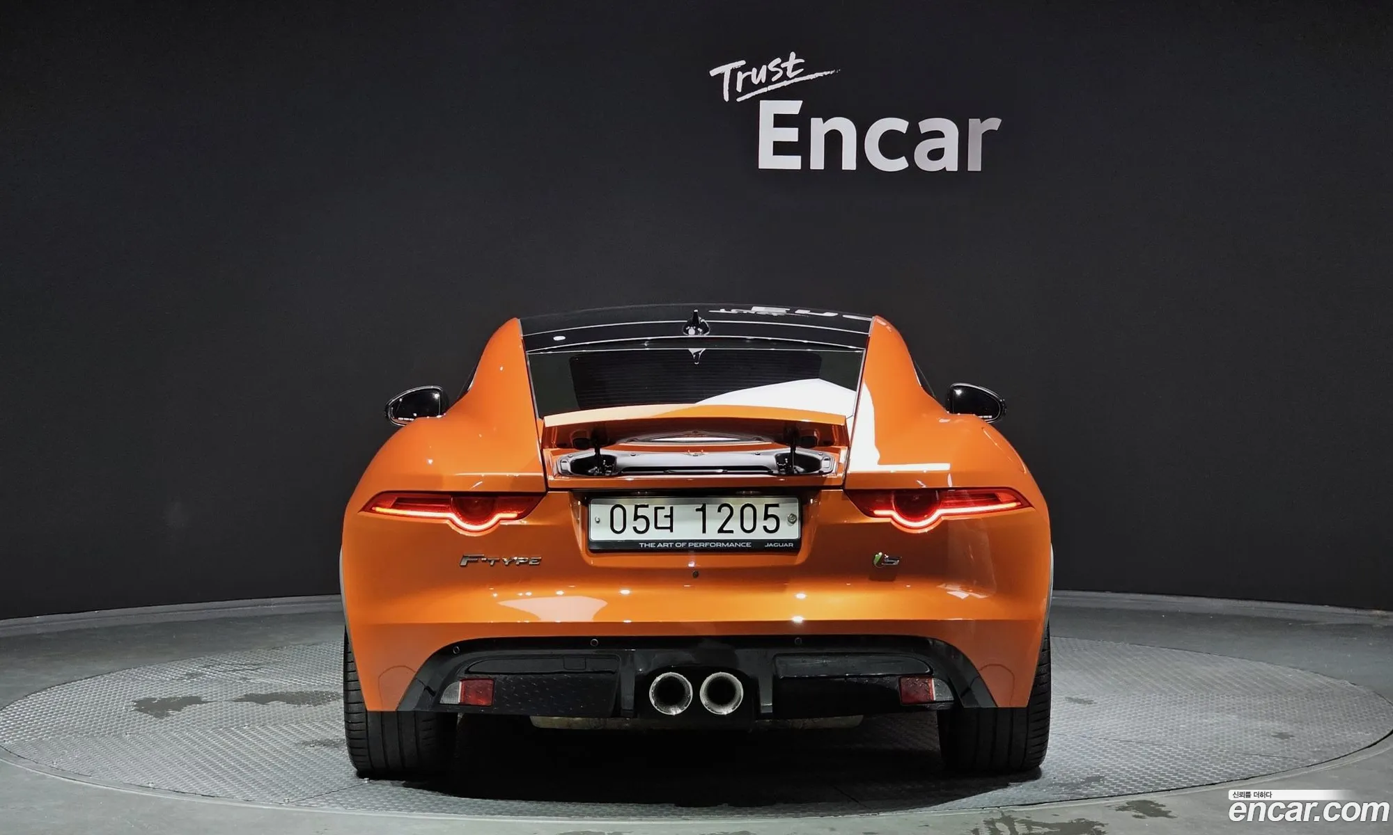 Jaguar F-Type 30 S Coupe 2017 - фотография 3500372