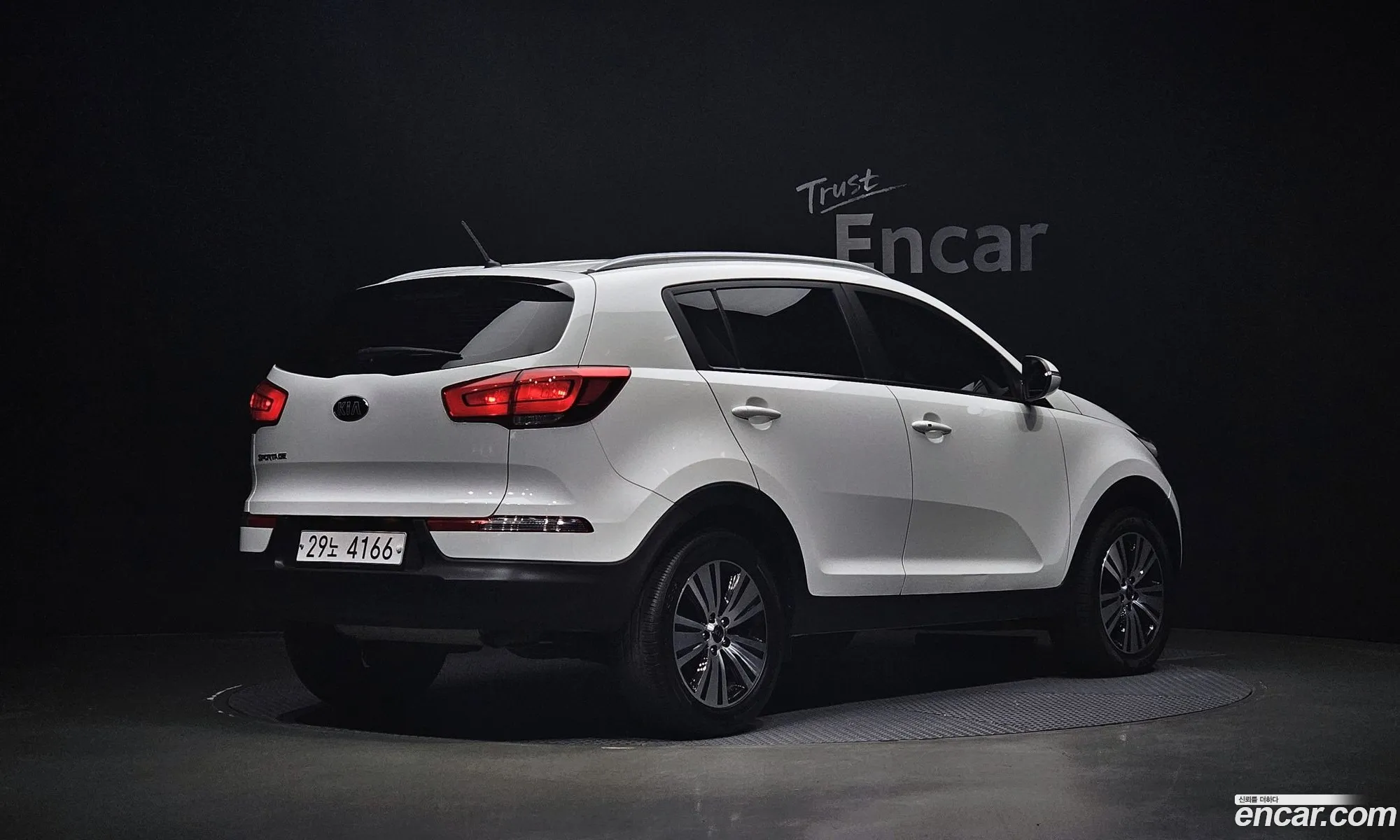 Kia Sportage Iii Diesel 2Wd Trendy 2014 - фотография 19215152